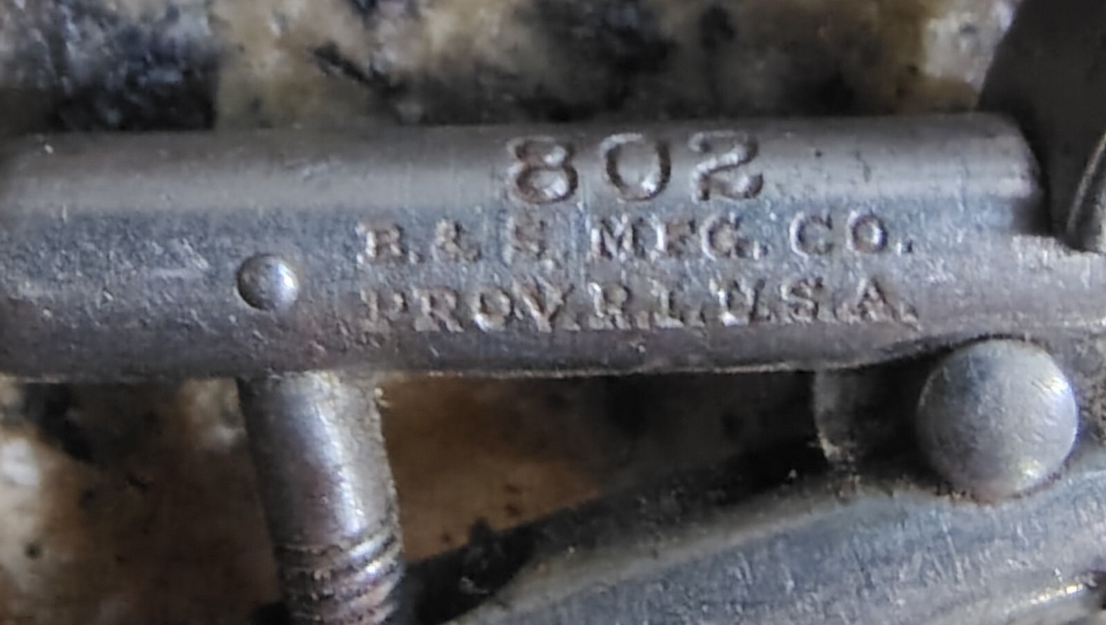 🗽 VINTAGE MINI BROWN AND SHARPE NO 802 ID CALIPER