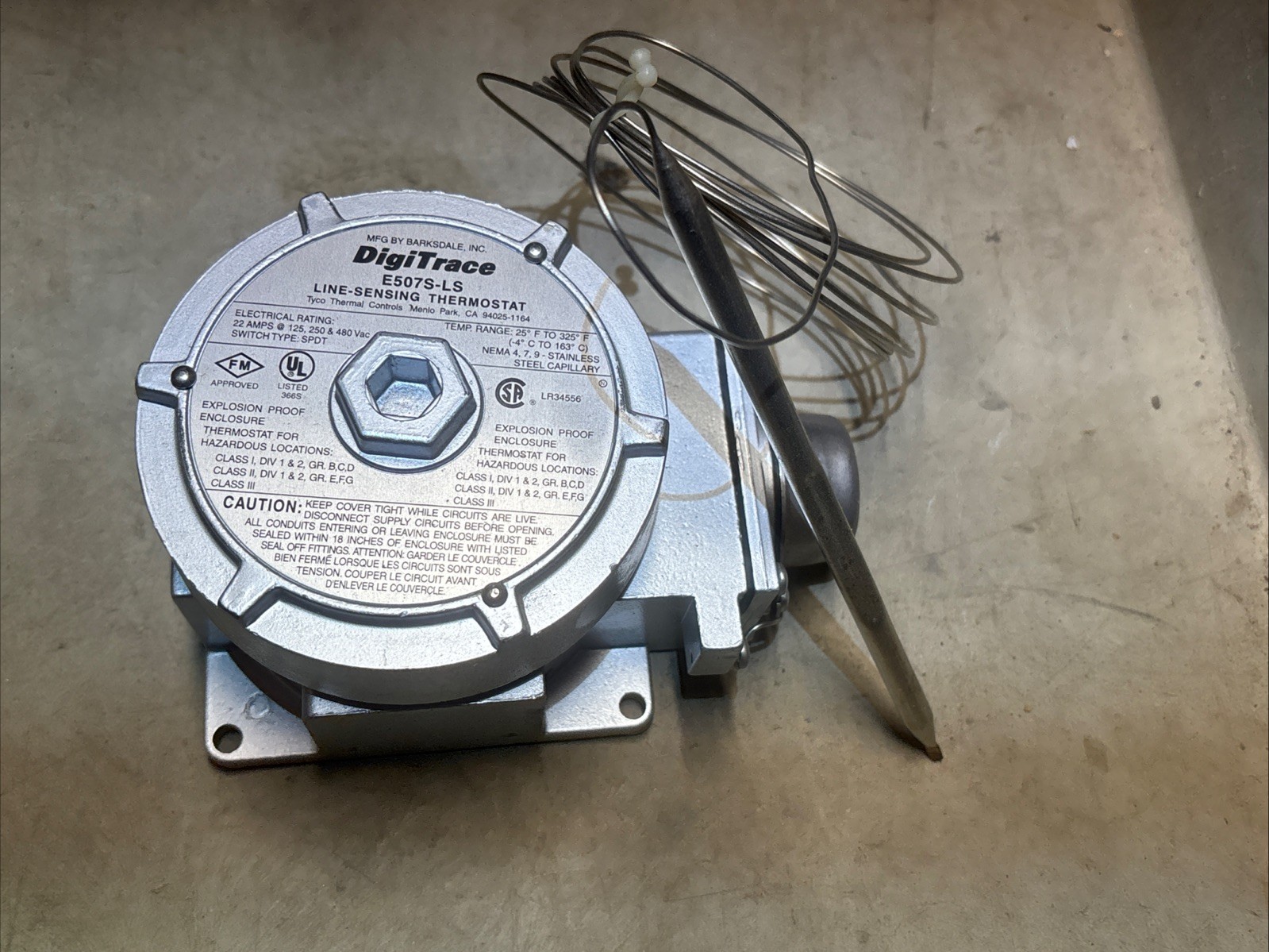 NEW NO BOX  DIGITRACE E507S-LS Line Sensing Thermostat