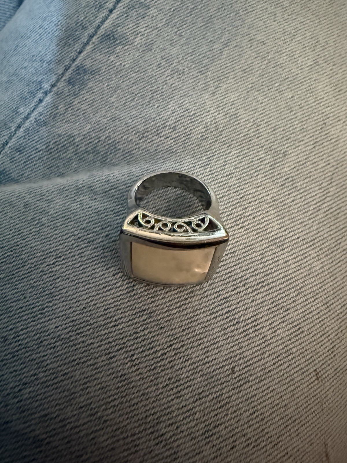 925 Sterling Silver Ring Engraved Initial "M" Vintage Size 9 16.5g