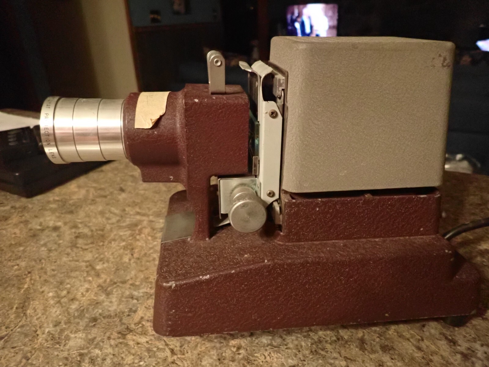 Vintage Standard 500 RR-2 Film Strip Projector - works - no case