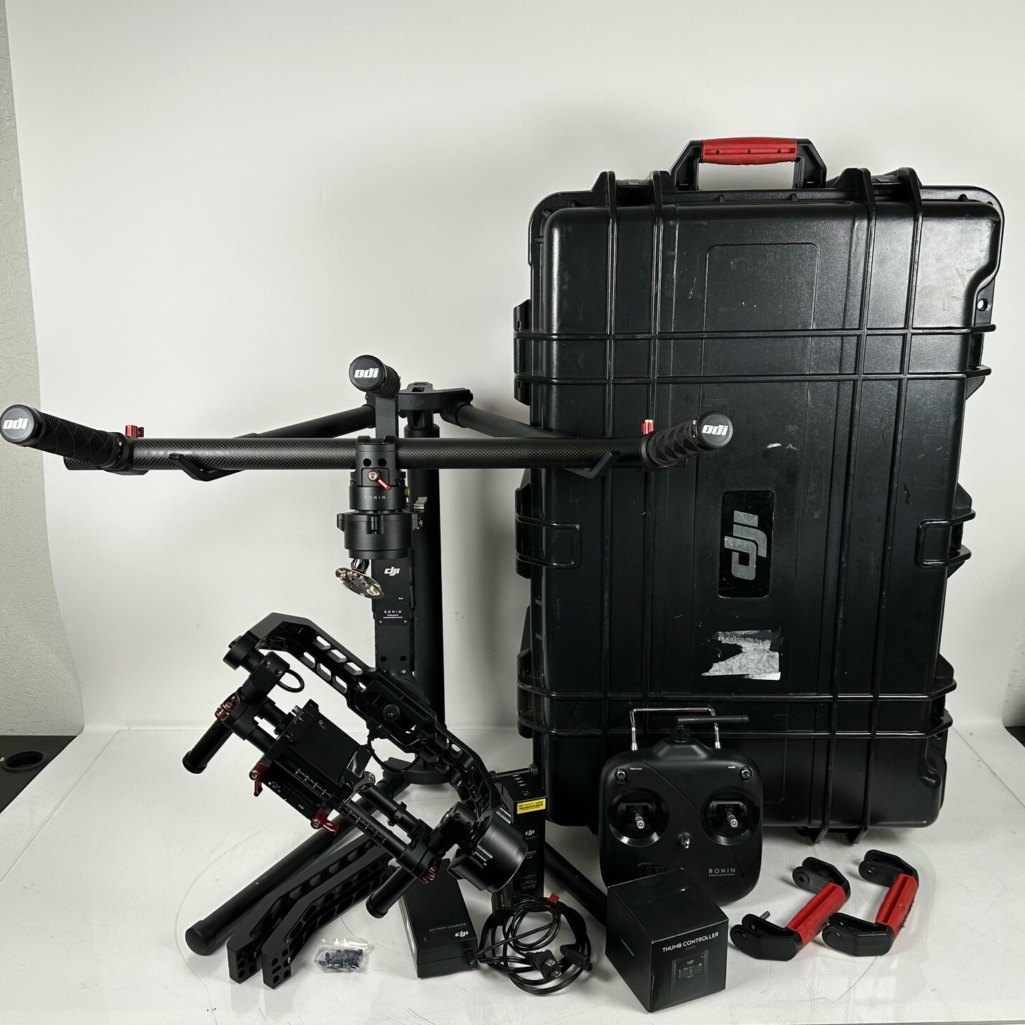 DJI Ronin Original Gimbal Stabilizer w/ Hard Case & 1 Battery