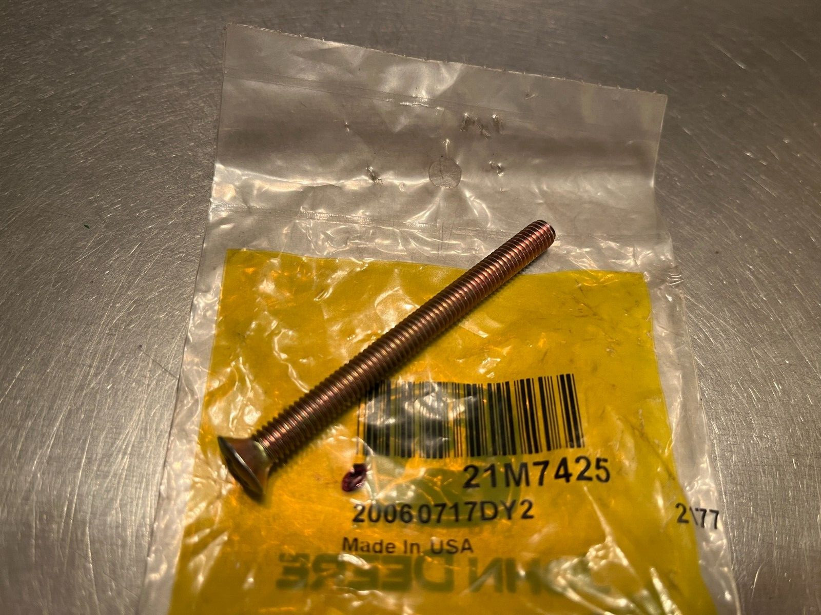 21M7425   Genuine OEM  John Deere    SCREW