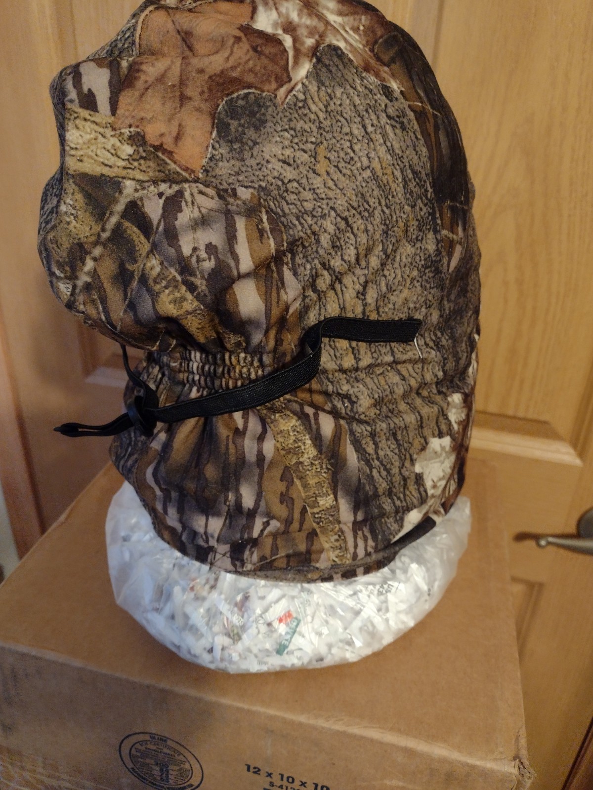 GAMEHIDE CAMOUFLAGE FULL HEAD COVERING, MOSSY OAK BREAKUP PATTERN