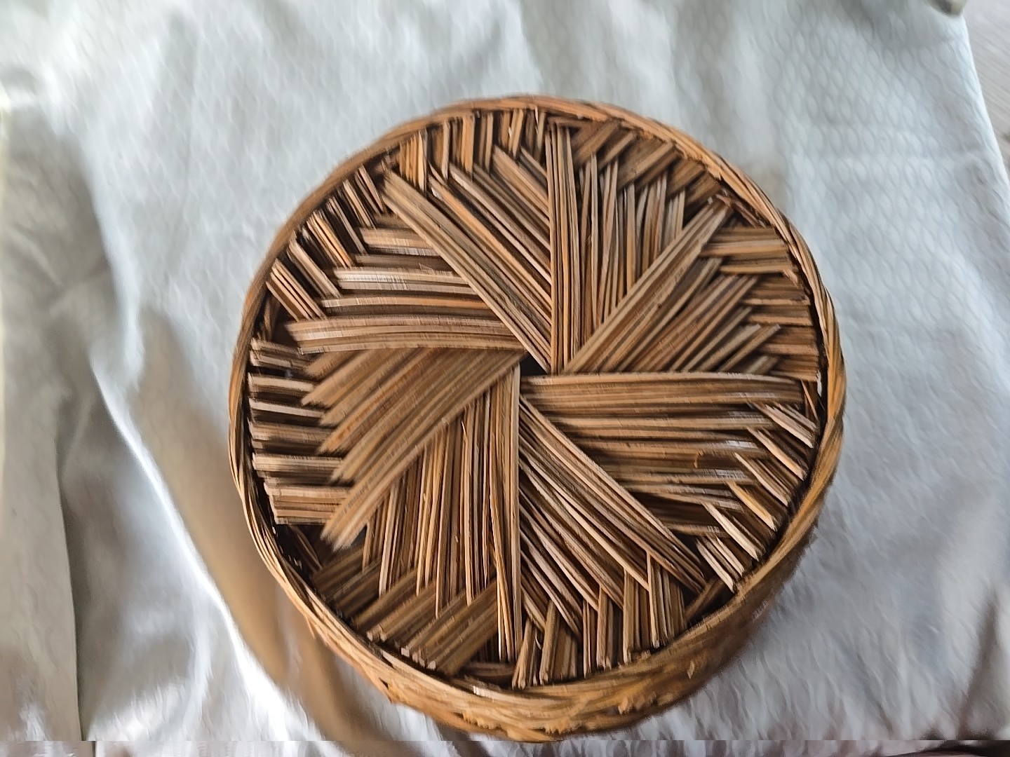 Wicker 10.5" round Basket 4" high Vintage