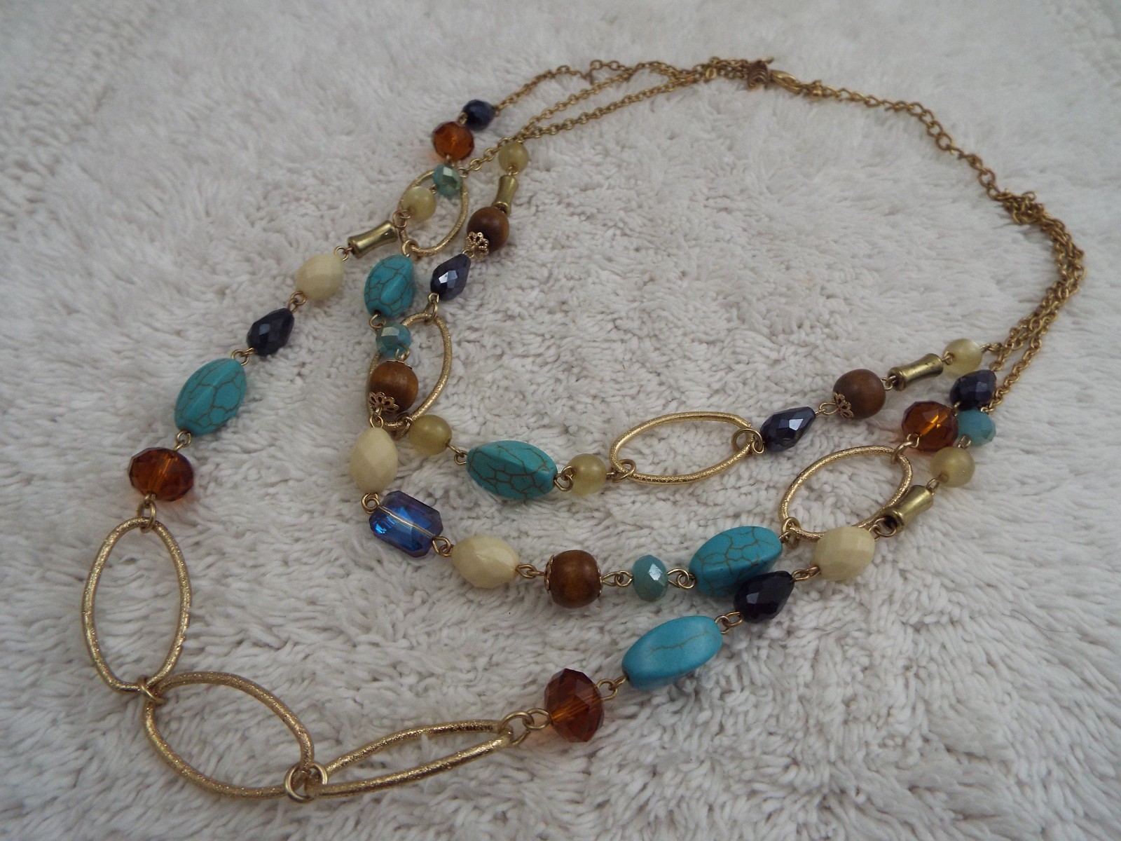 CHARMING CHARLIE Goldtone Brown Blue Cream Bead Chain Necklace (B20)