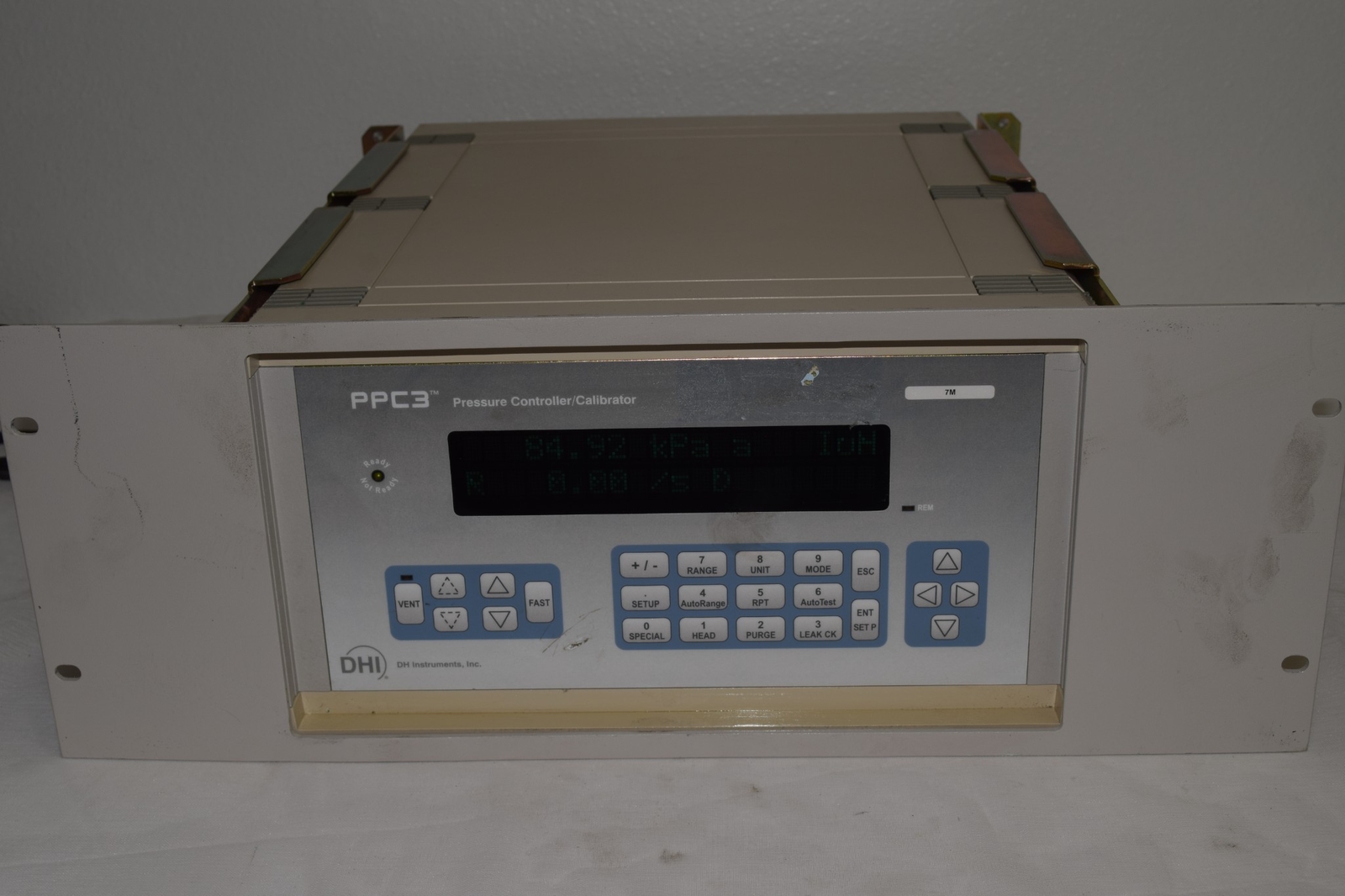 ^^ DHI PPC3 AUTOMATED PRESSURE CONTROLLER CALIBRATOR 7MPa 1000psi max  (XHS2)
