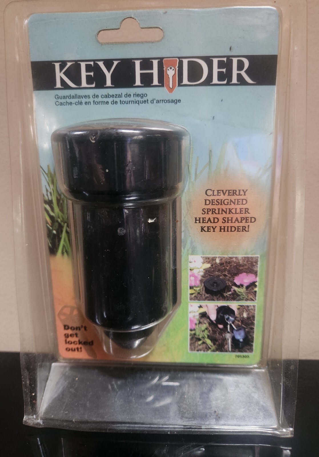 Hillman Group Waterproof Sprinkler Head Shaped Key Hider; Hook Attached to Lid