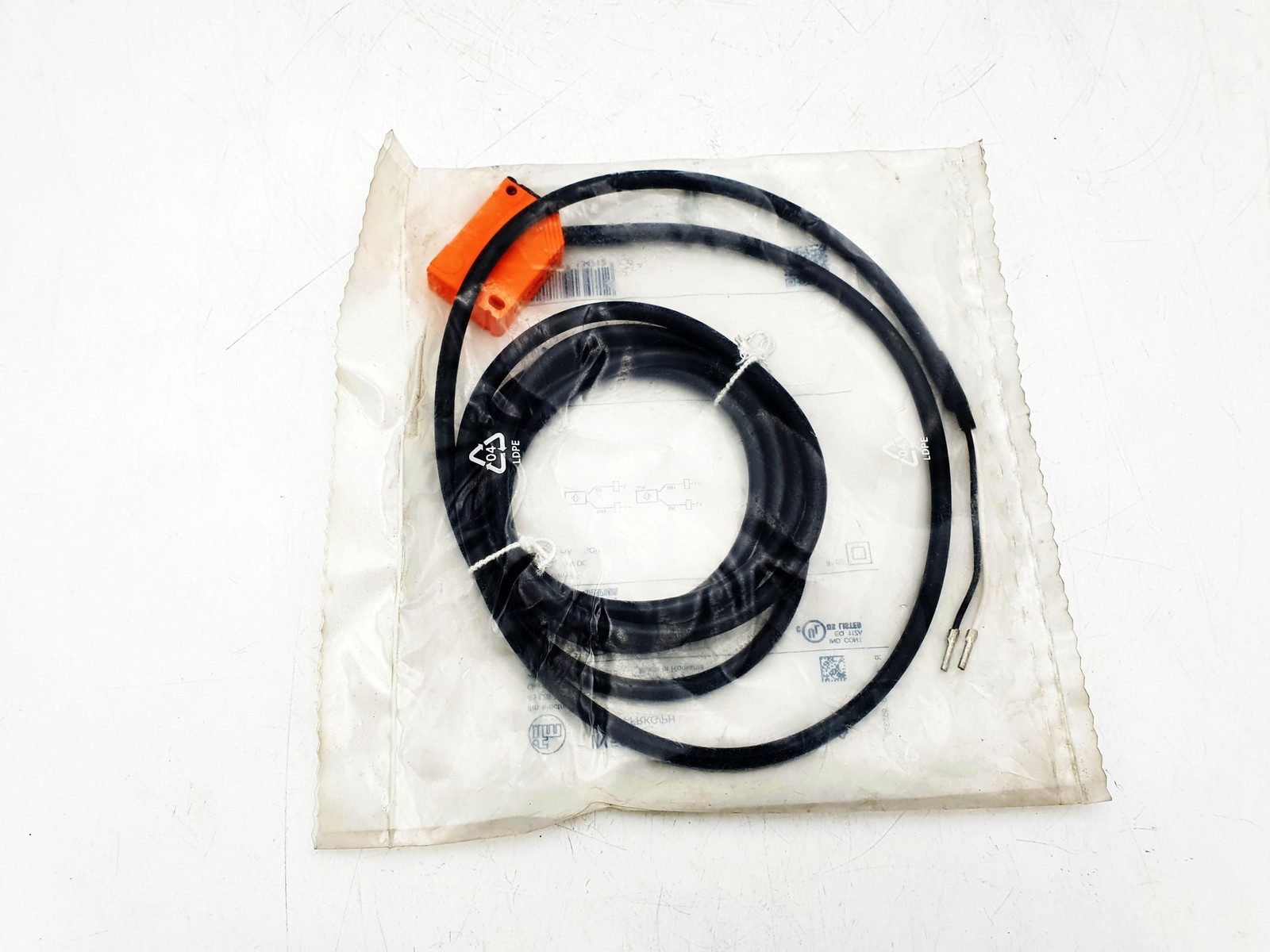 SENSOR  IN5208 IN-2004-FRKG IFM ELECTRONIC NEW