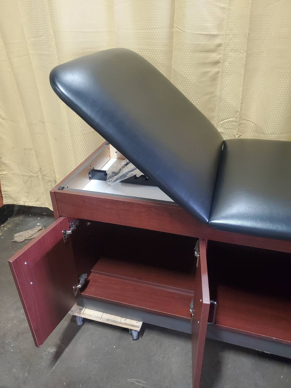 Clinton Classic Treatment Table with Doors *