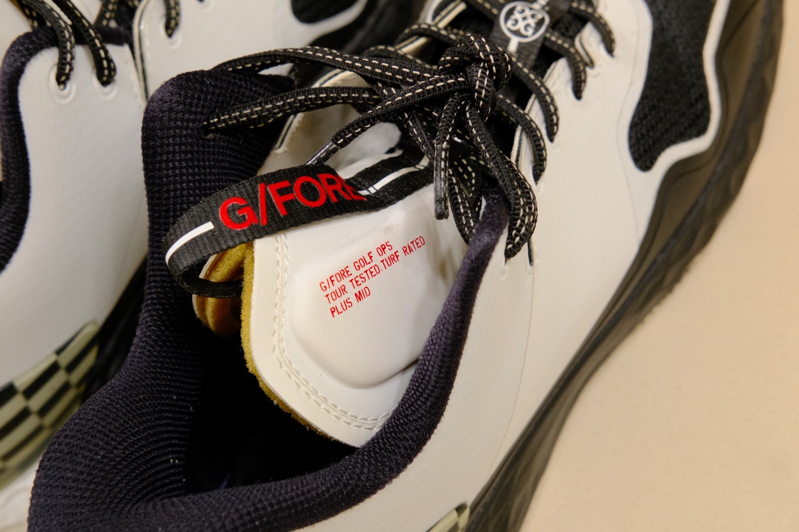 G/Fore GFORE Men's 10 MG4+ Mid Top Golf Shoe Black And White Spikeless