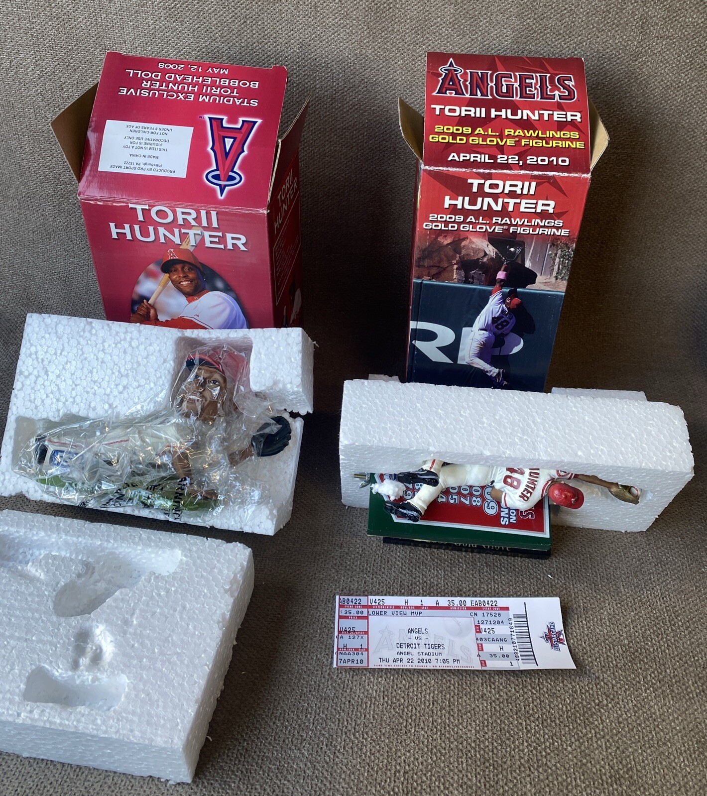 Two (2) LA Angels Torii Hunter  Bobble Heads Figure 2008 / 2010~W/ Ticket Stubs~