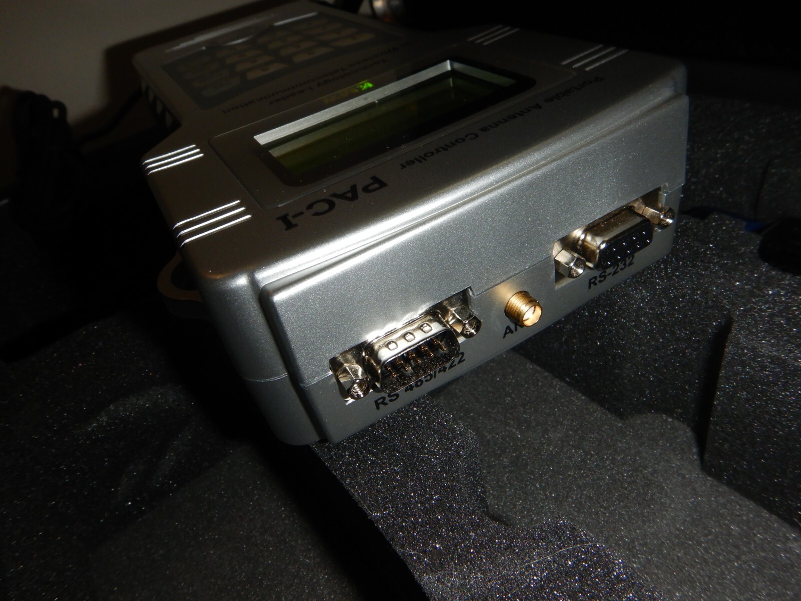 KMW PAC-I PORTABLE ANTENNA CONTROLLER KIT_USED