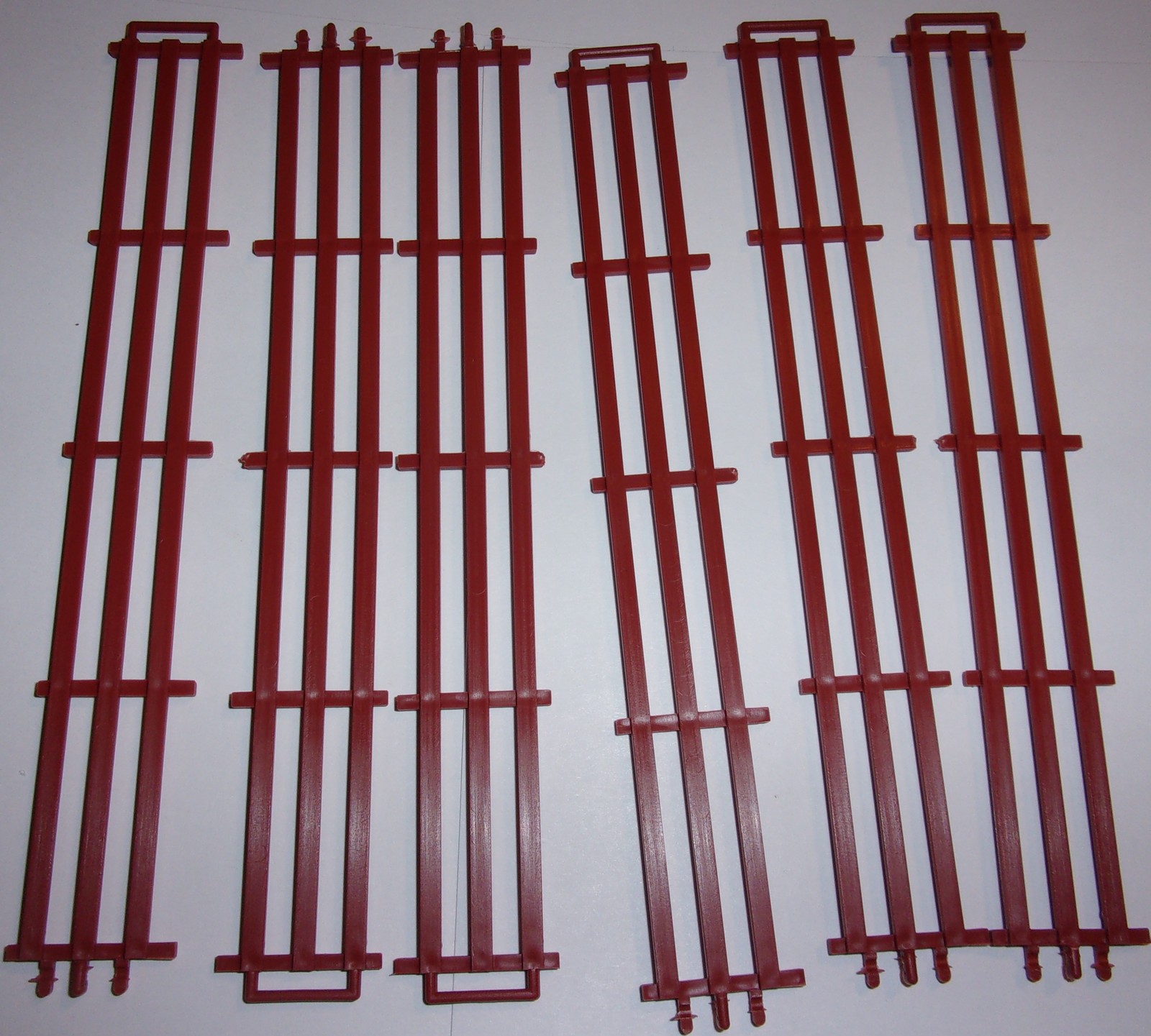 1/64 Standi Toys 6 Pack of Brown Fence