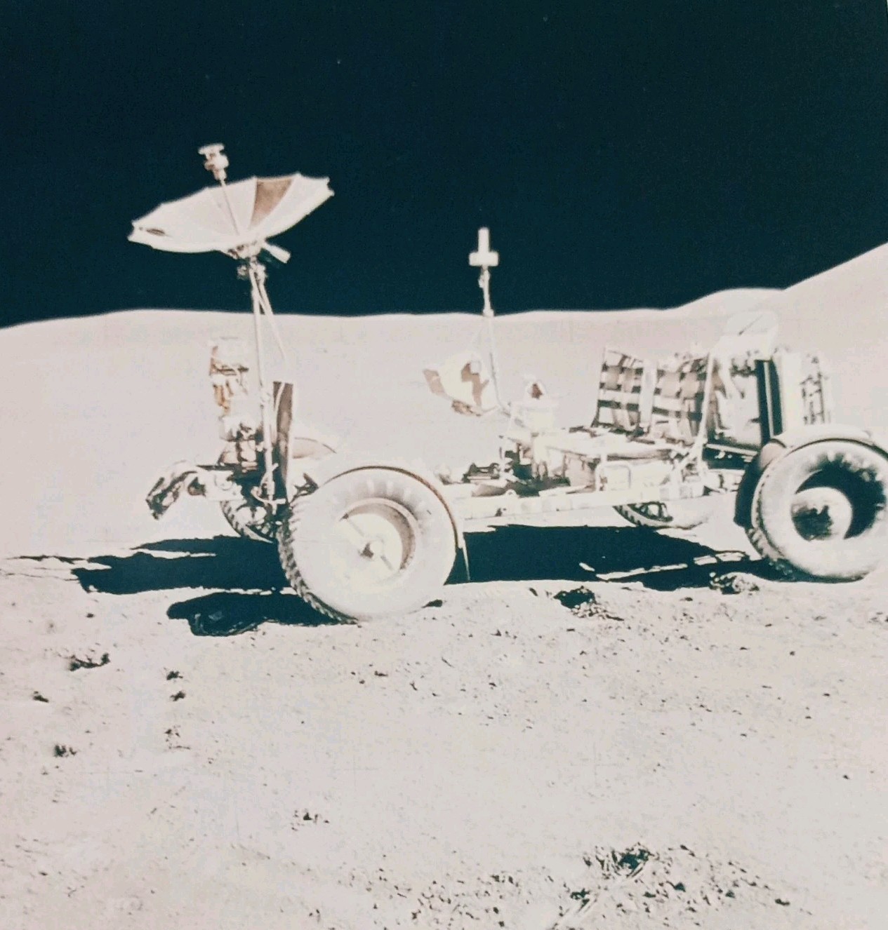 1971 NASA Apollo 15 Lunar Roving Vehicle 8x8" Photo RCA Astro Div 71-9-519C