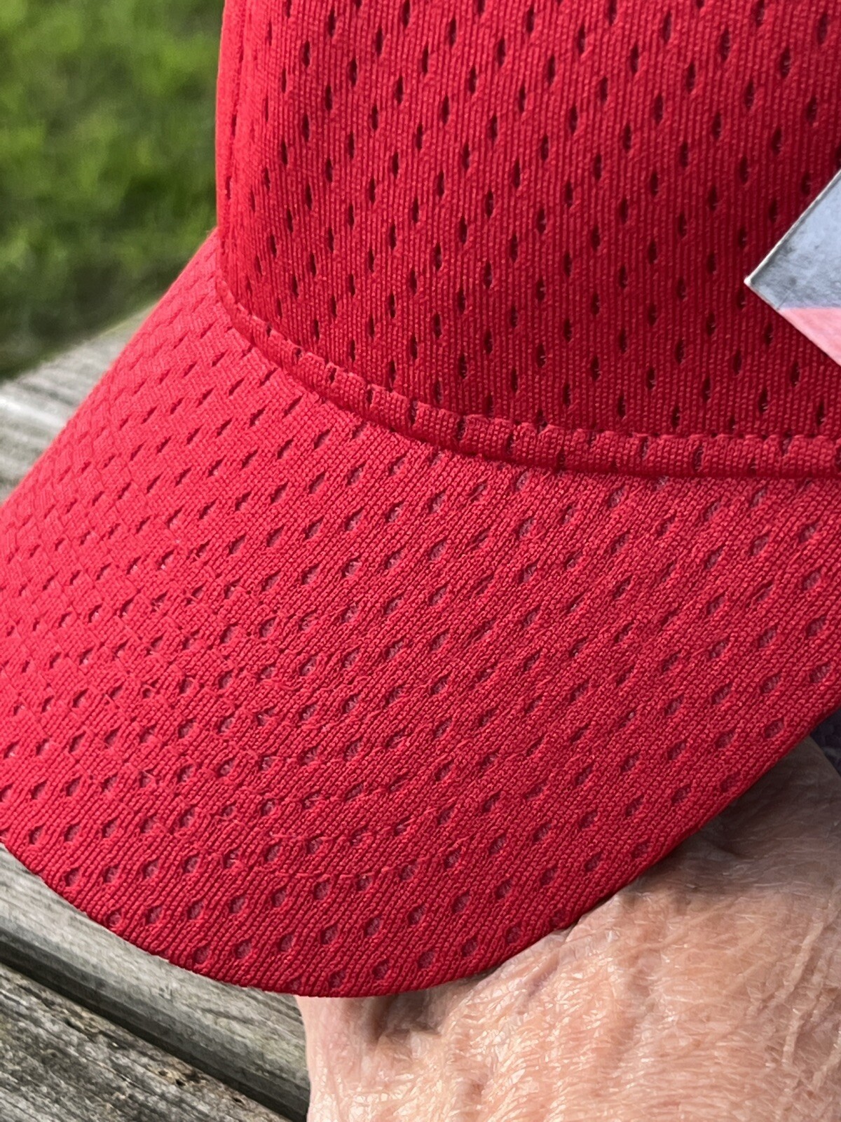 NuFit by KC Caps Evolutionary-Fitted Caps Red Mesh Fabric L/XL No Logo NOSWT