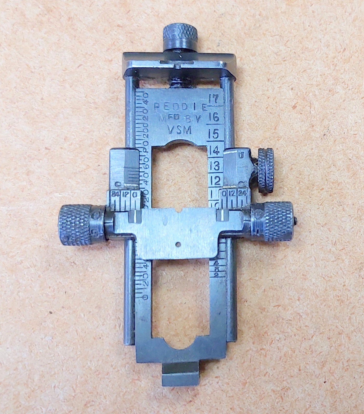 Long Lee Enfield rifle sight by Vickers, Sons & Maxim VSM