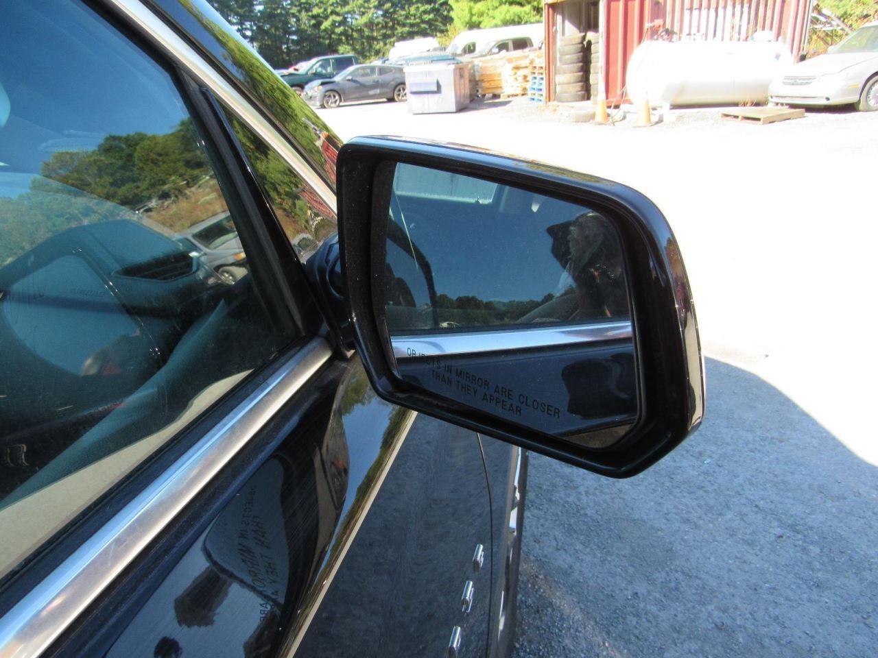 TRAVERSE 2019 Glove Box 1076809