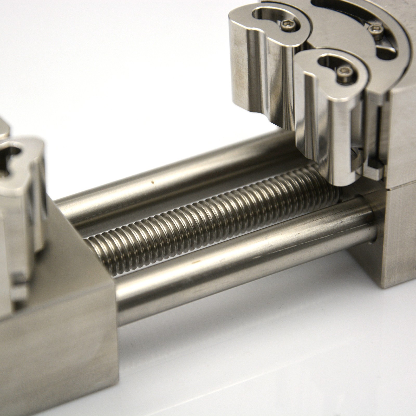Stainless Steel Mini Vise Watchmaker Grade – Boost Engine Model Accuracy