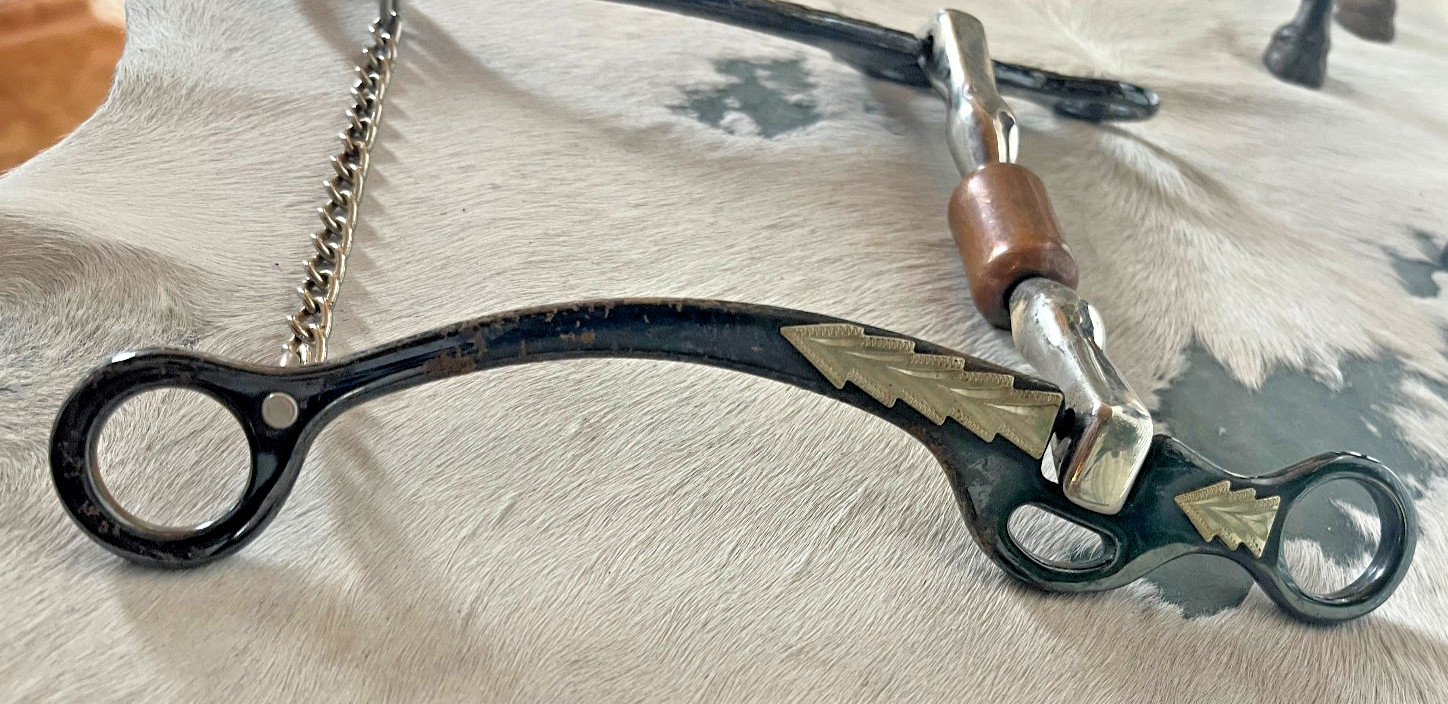 Long Shank Snaffle Bit Five and a half in Mouth Copper Roller chain Black Silver