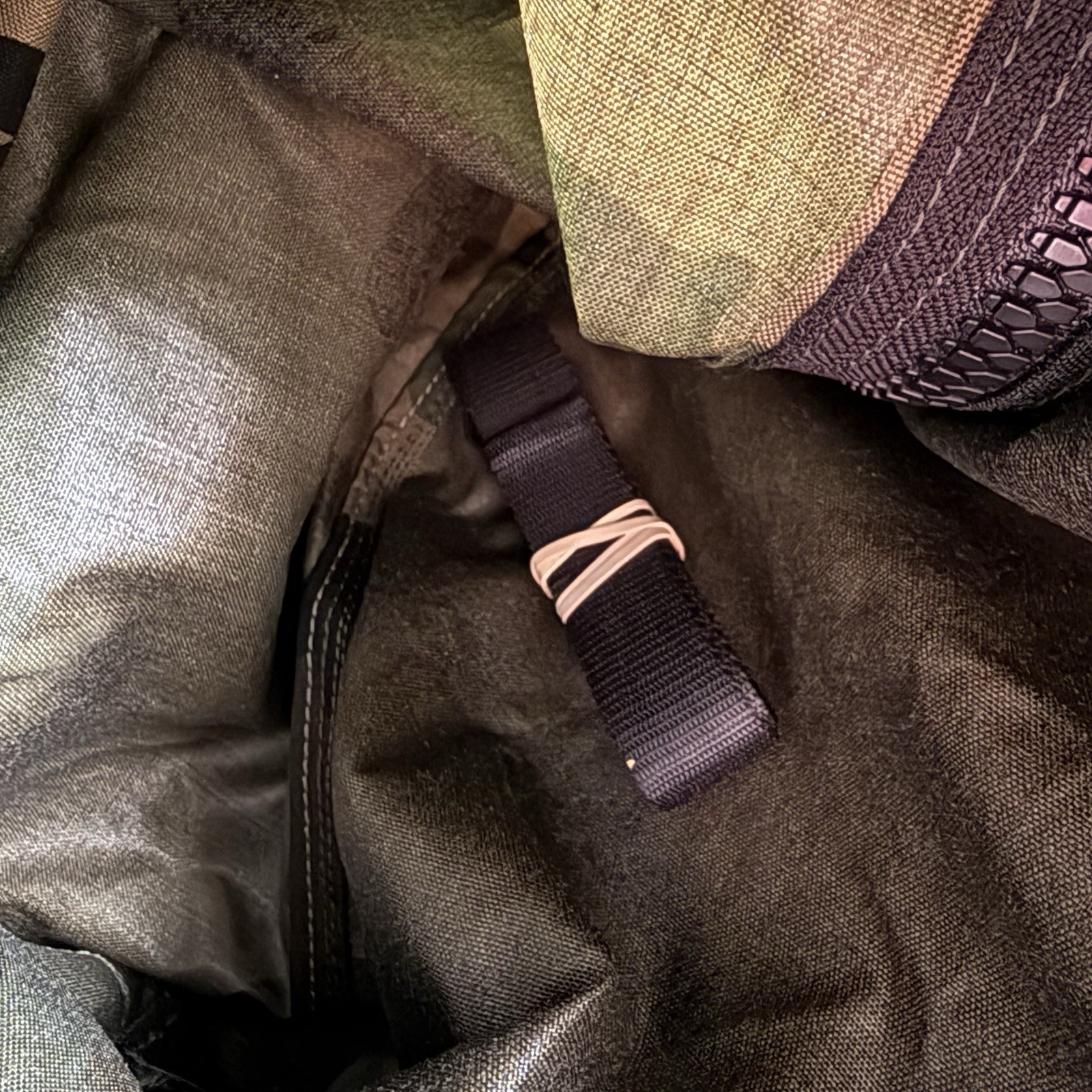 Military Issue Rucksack 8465-01-393-5183 USGI Bag, Equipment Woodland Camouflage