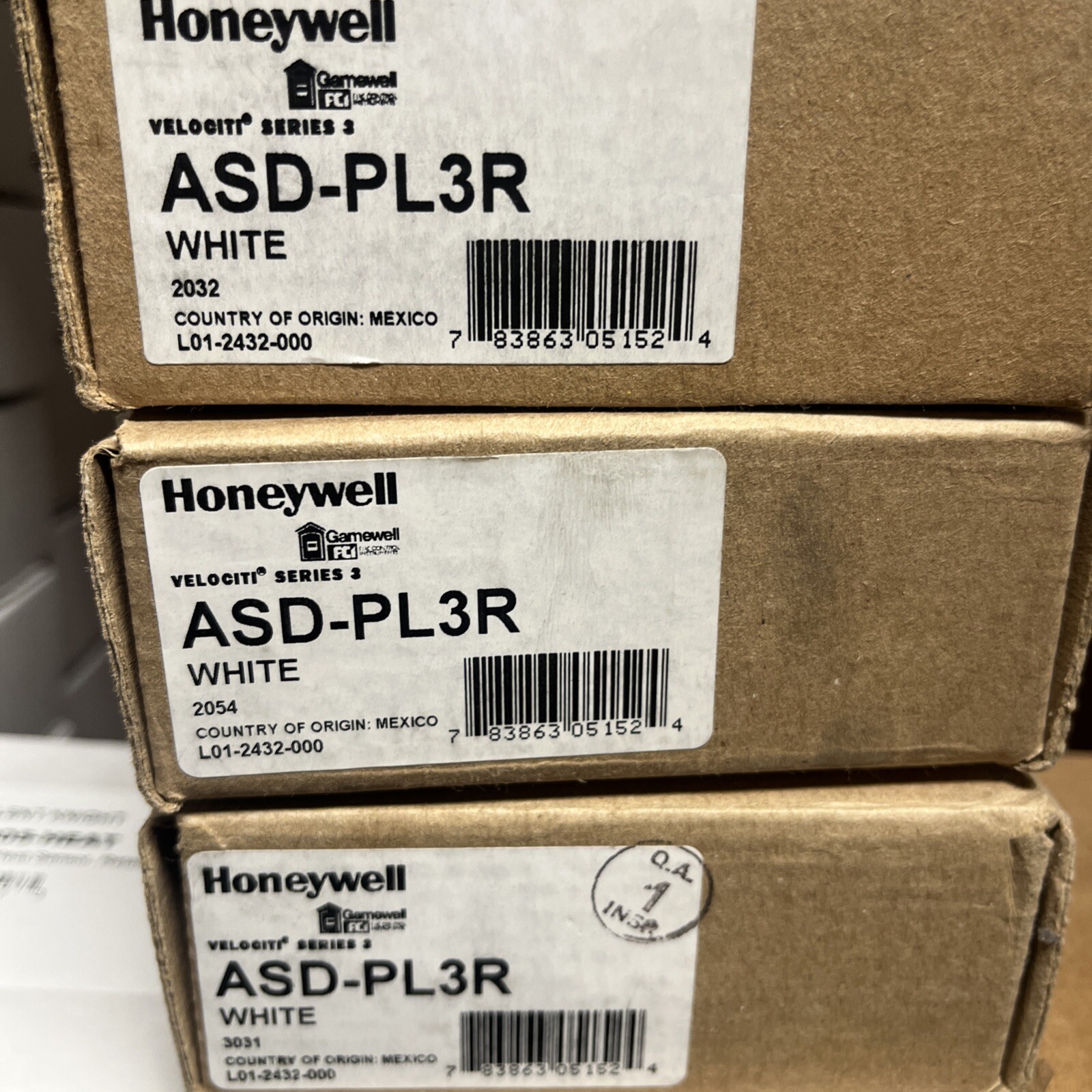 BRAND NEW HONEYWELL GAMEWELL FCI ASD-PL3R ADDRESSABLE SMOKE DETECTOR