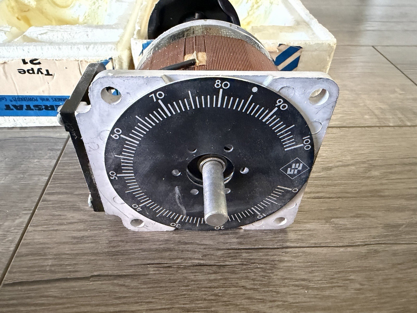 Superior Electric TYPE 21 Variable, Manually Operated, Open, Single Phase (NOS)