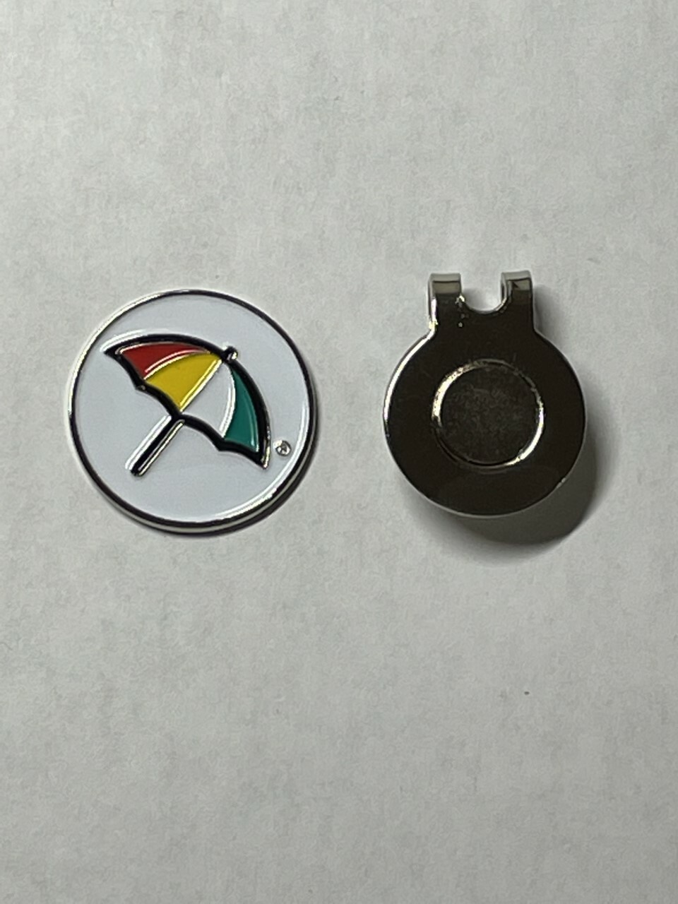 (1) Arnold Palmer Logo Bay Hill GC Invitational 1" Coin Golf Marker W/Hat Clip