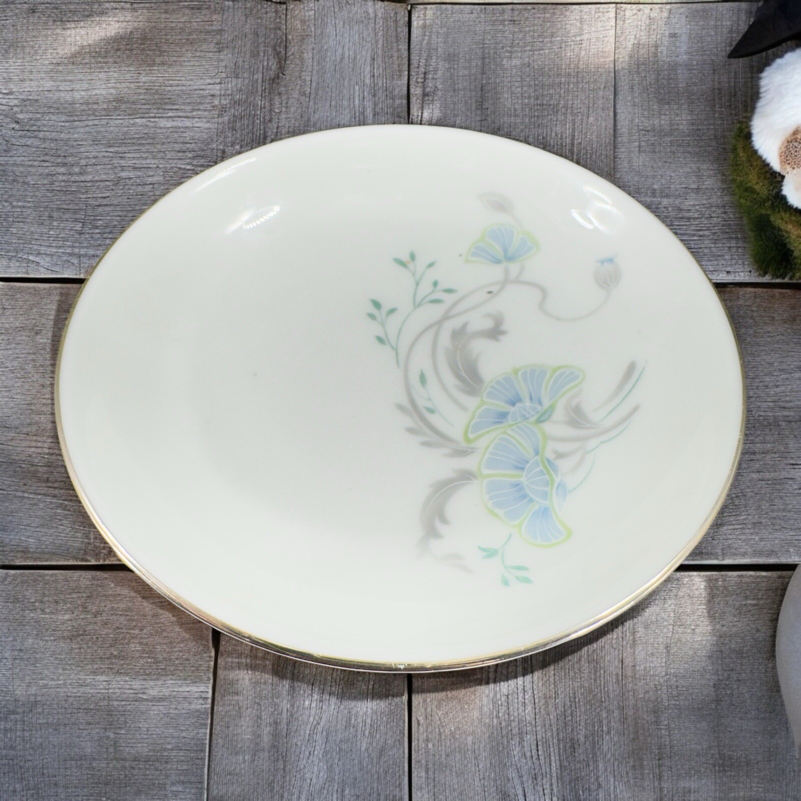 Vintage 1985 Royal Doulton MOONFLOWER Round Dish Plate Porcelain England China