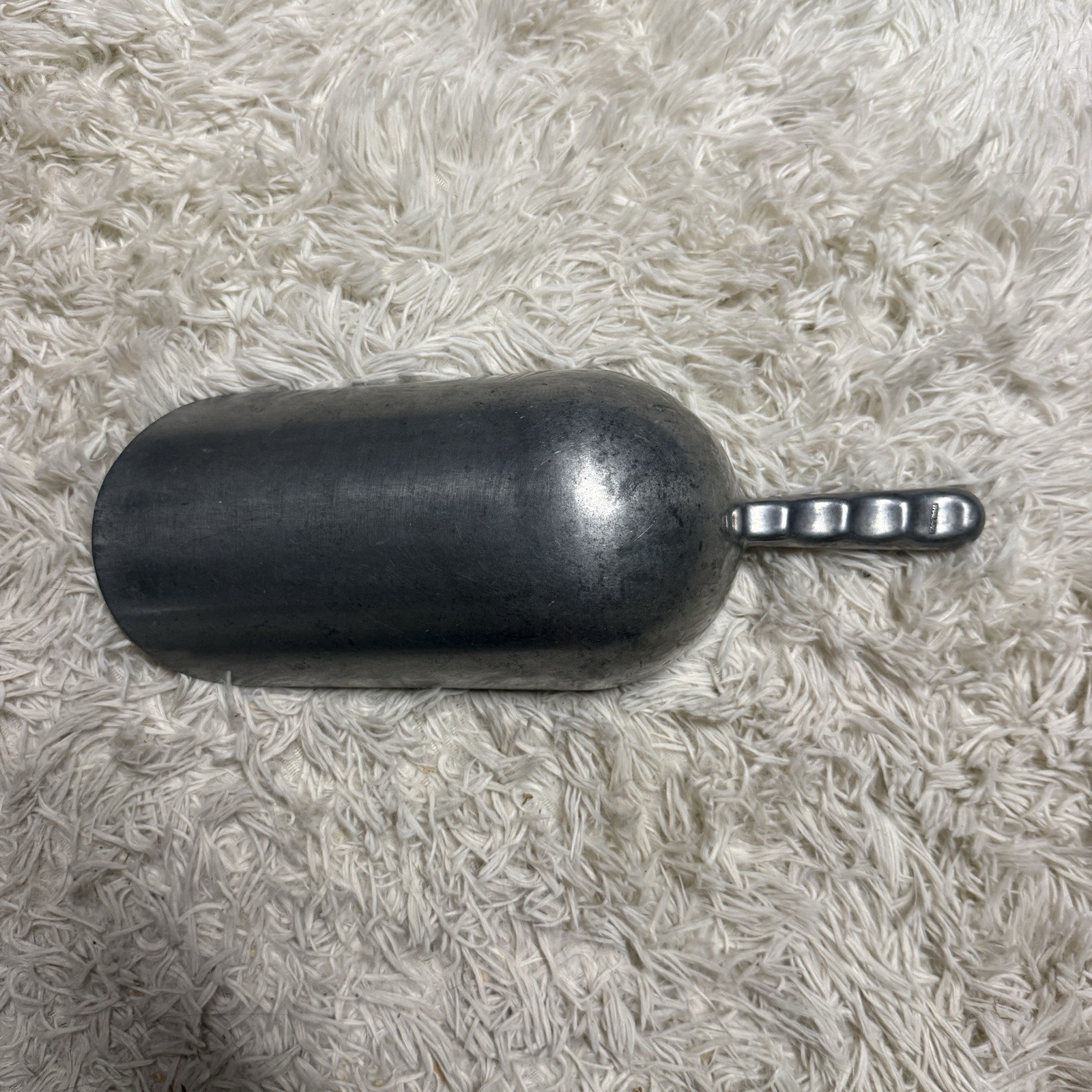58oz Metal Horse Feed Scoop