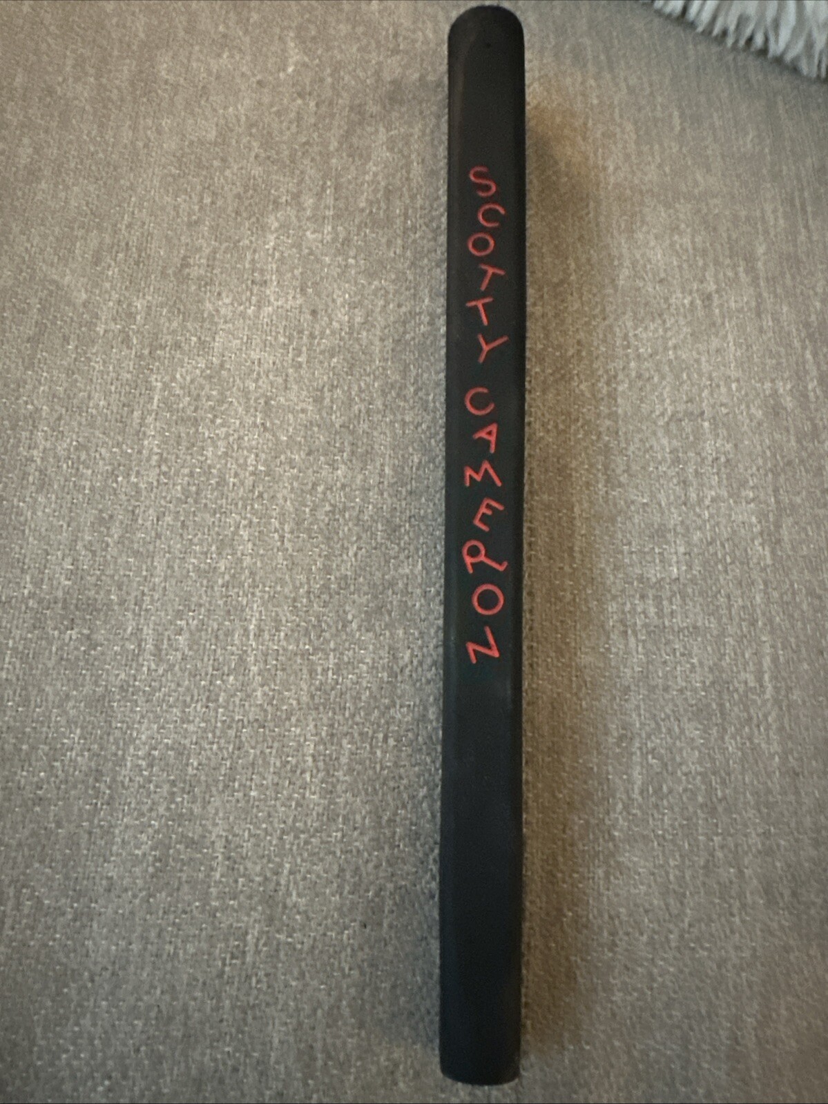 New Scotty Cameron Black Pistolini Putter Grip Red dancing letters