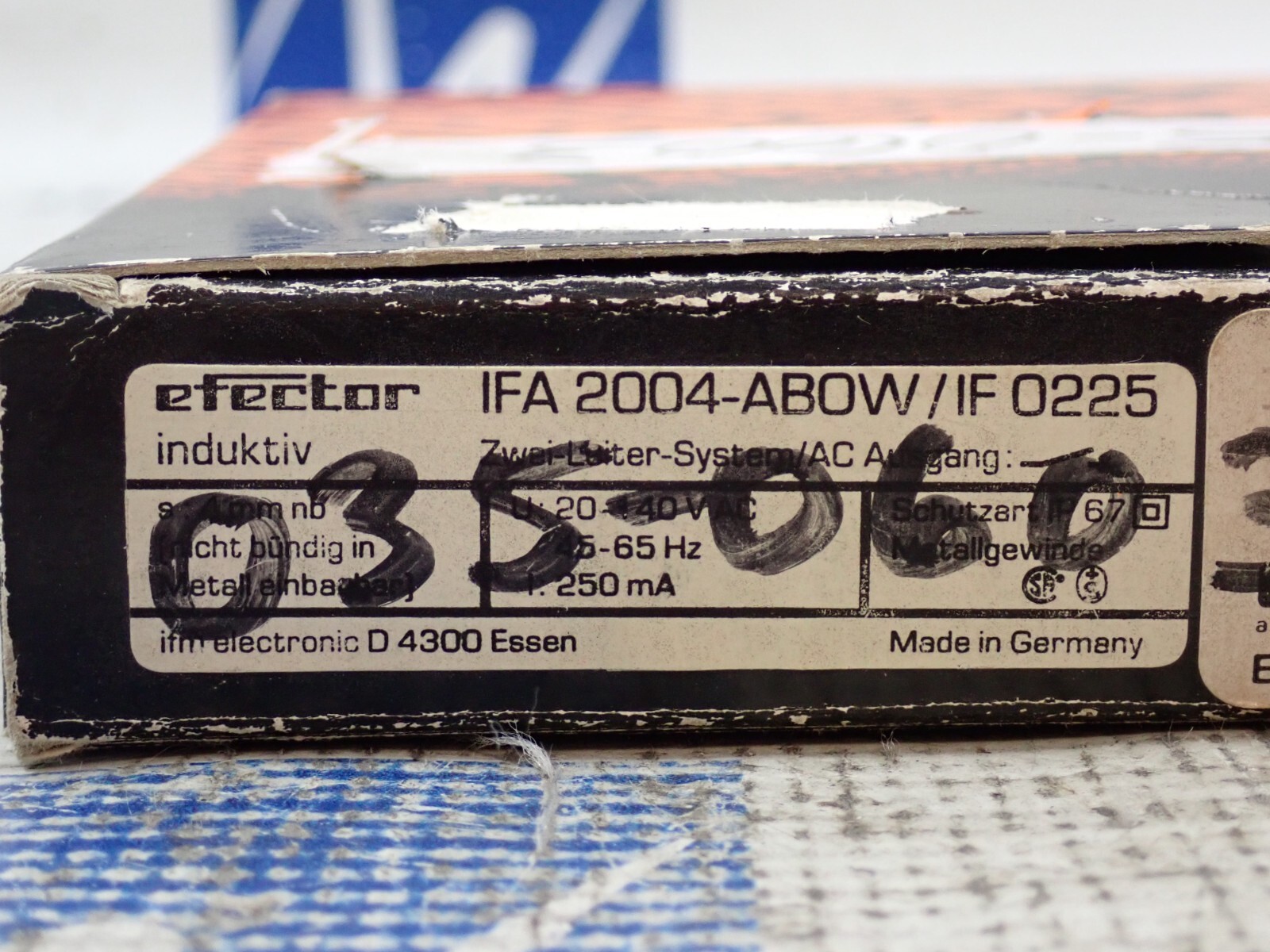 IFM Efector IFA 2004-ABOW/IF0225 Inductive Sensor