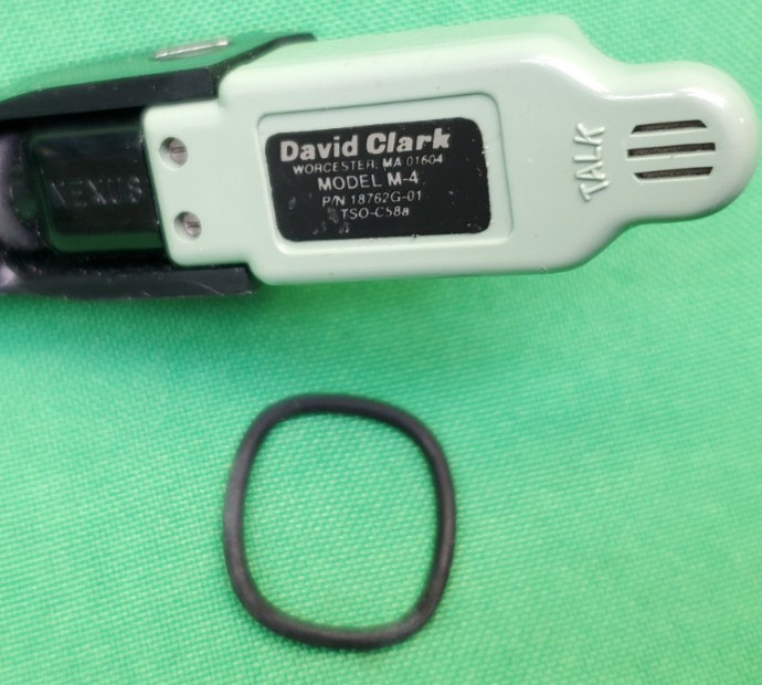 *AS IS* David Clark Aviation Headset with M4 Microphone – Dual Plug