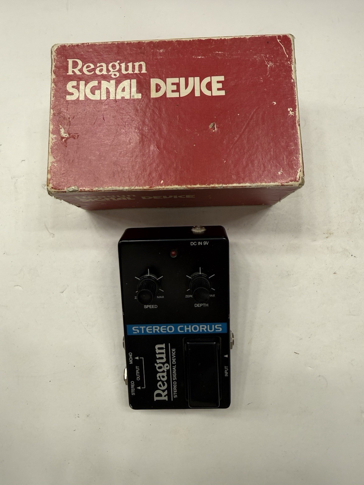 Reagun Vesta Fire Stereo Chorus Vintage Guitar Effect Pedal MIJ Japan + Box