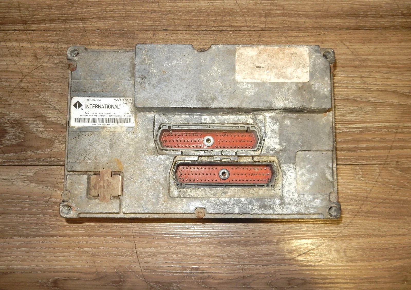 International Navistar Diesel Engine Computer Module ECM ECU  1807349C4  OEM