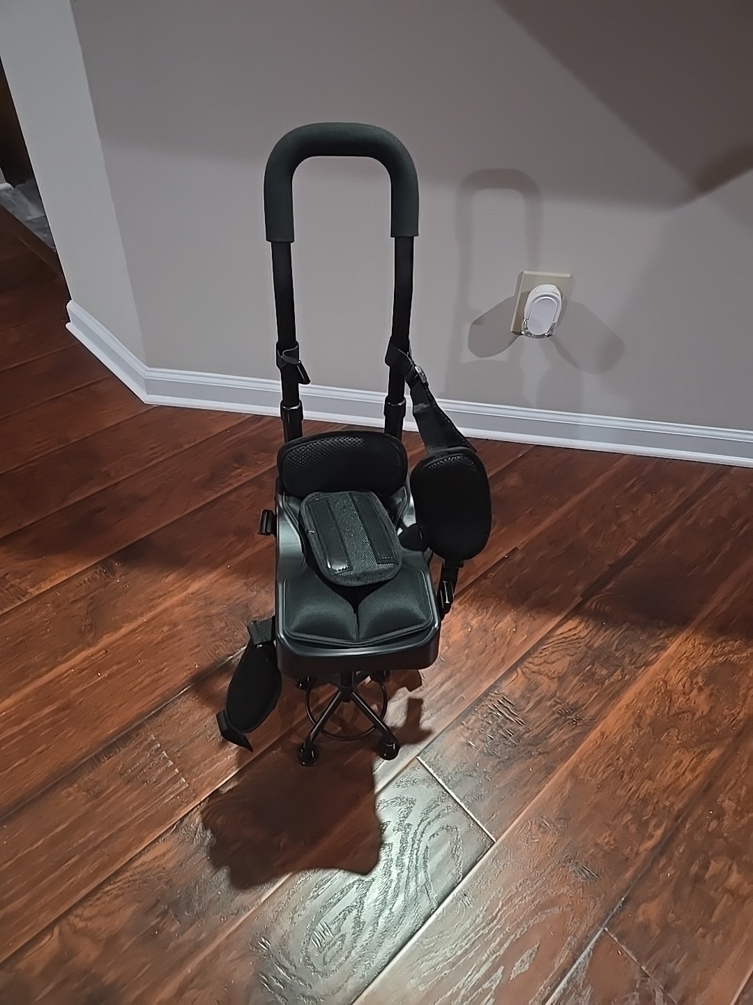 Knee Crutch, Hands Free Knee Crutch, Walking Aid for Below Knee Injuries, Adjust