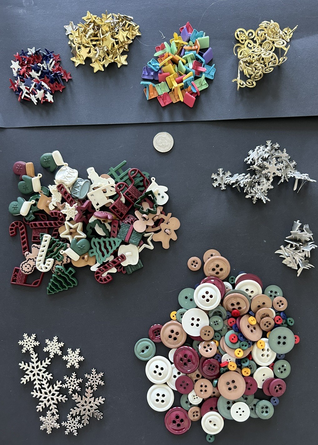 EYELETS BUTTONS BRADS Embellishments for cards scrapbook Christmas Stars LOT