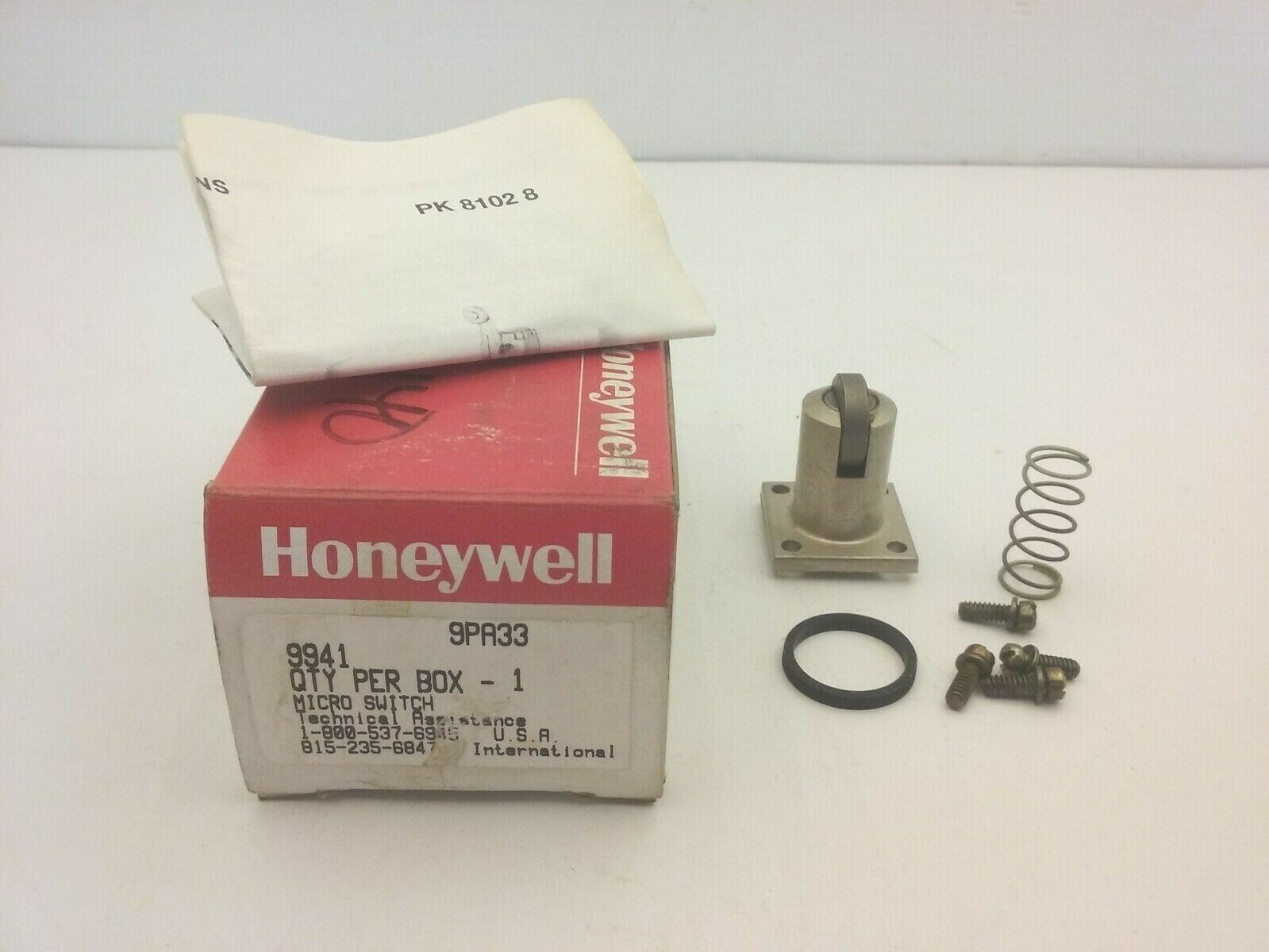 HONEYWELL MICRO SWITCH 9PA33 LIMIT SWITCH ACTUATOR ROLLER PLUNGER NIB