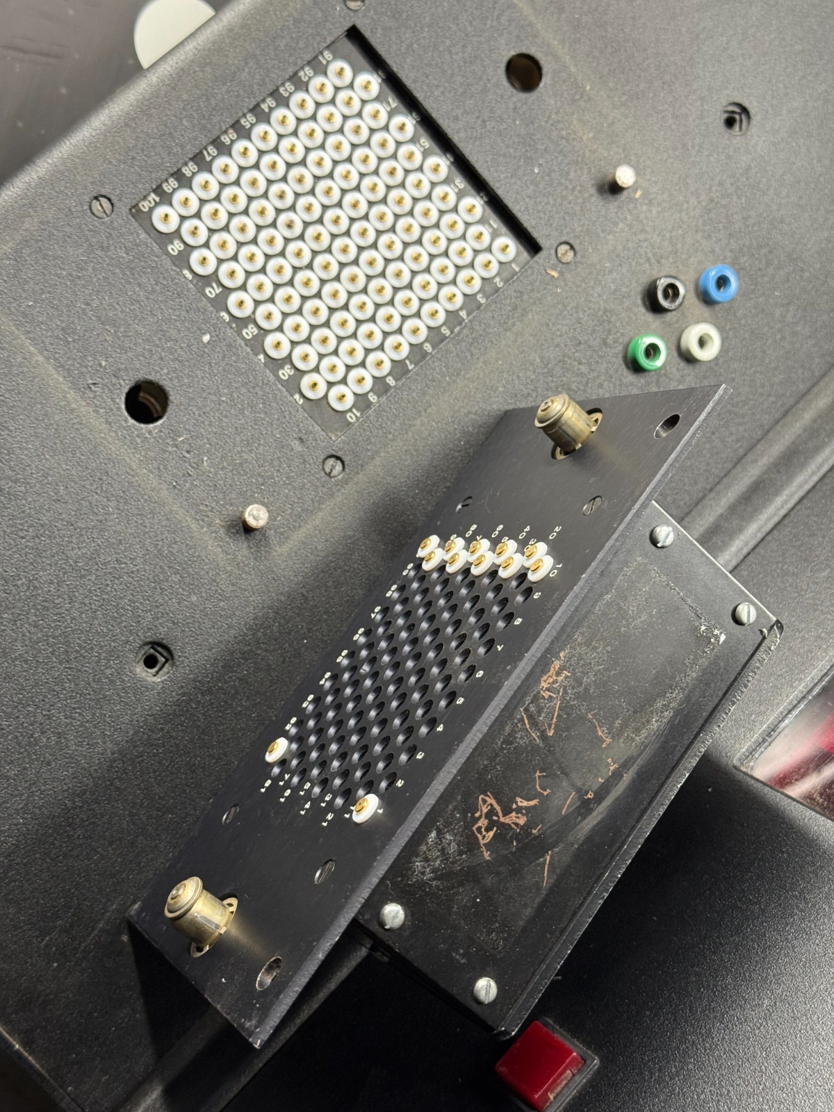 MEM Lorlin Eaton ATS-150 Semiconductor testing unit Array station Phoenix series