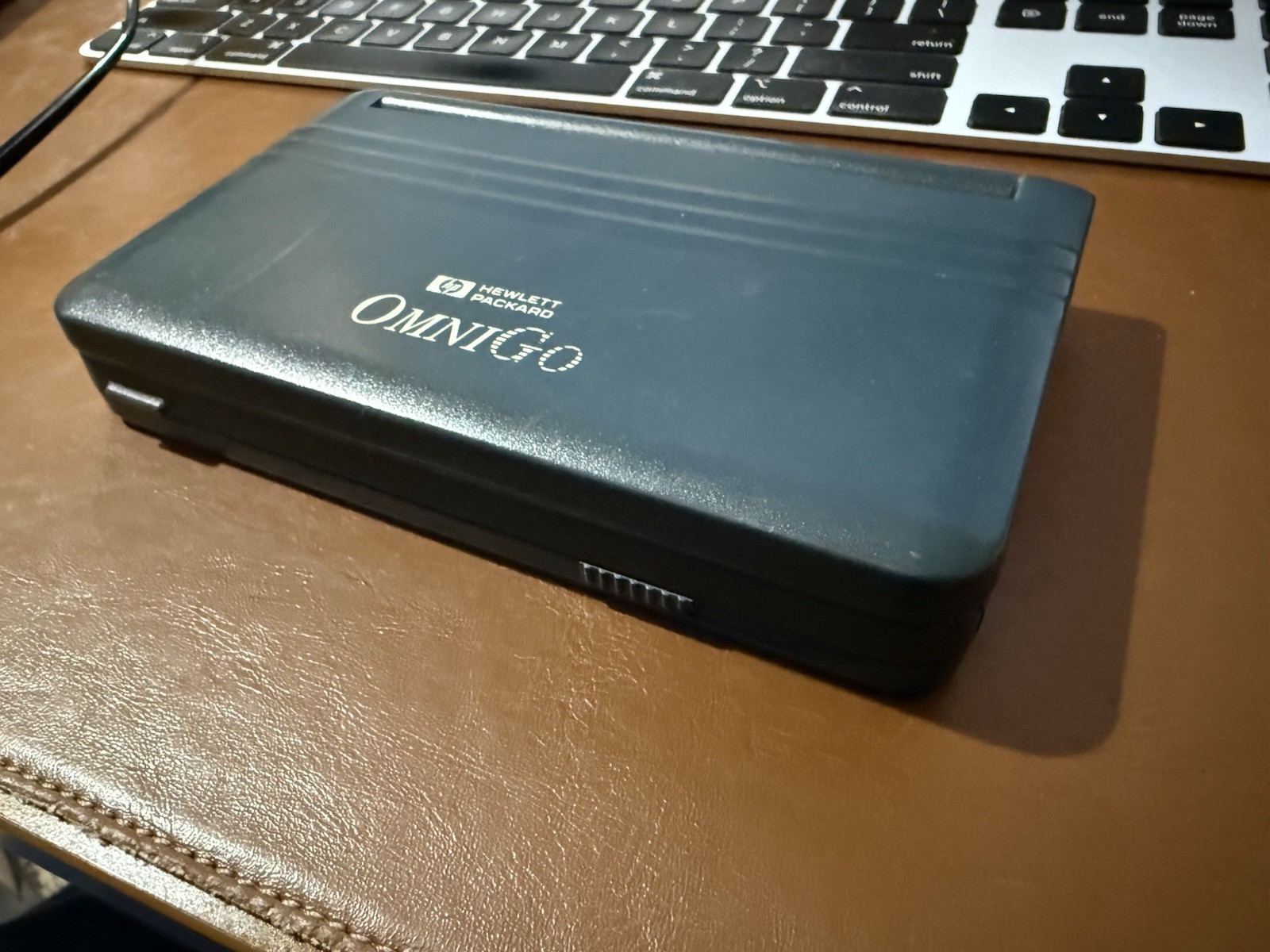 HP OmniGo 100 Organizer Plus 1995 1MB RAM With stylus