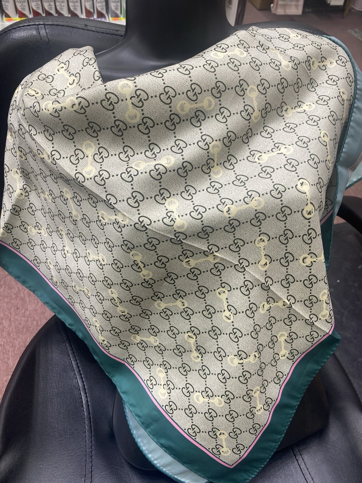 Gucci GG Green Scarf 34x34 inches in good condition