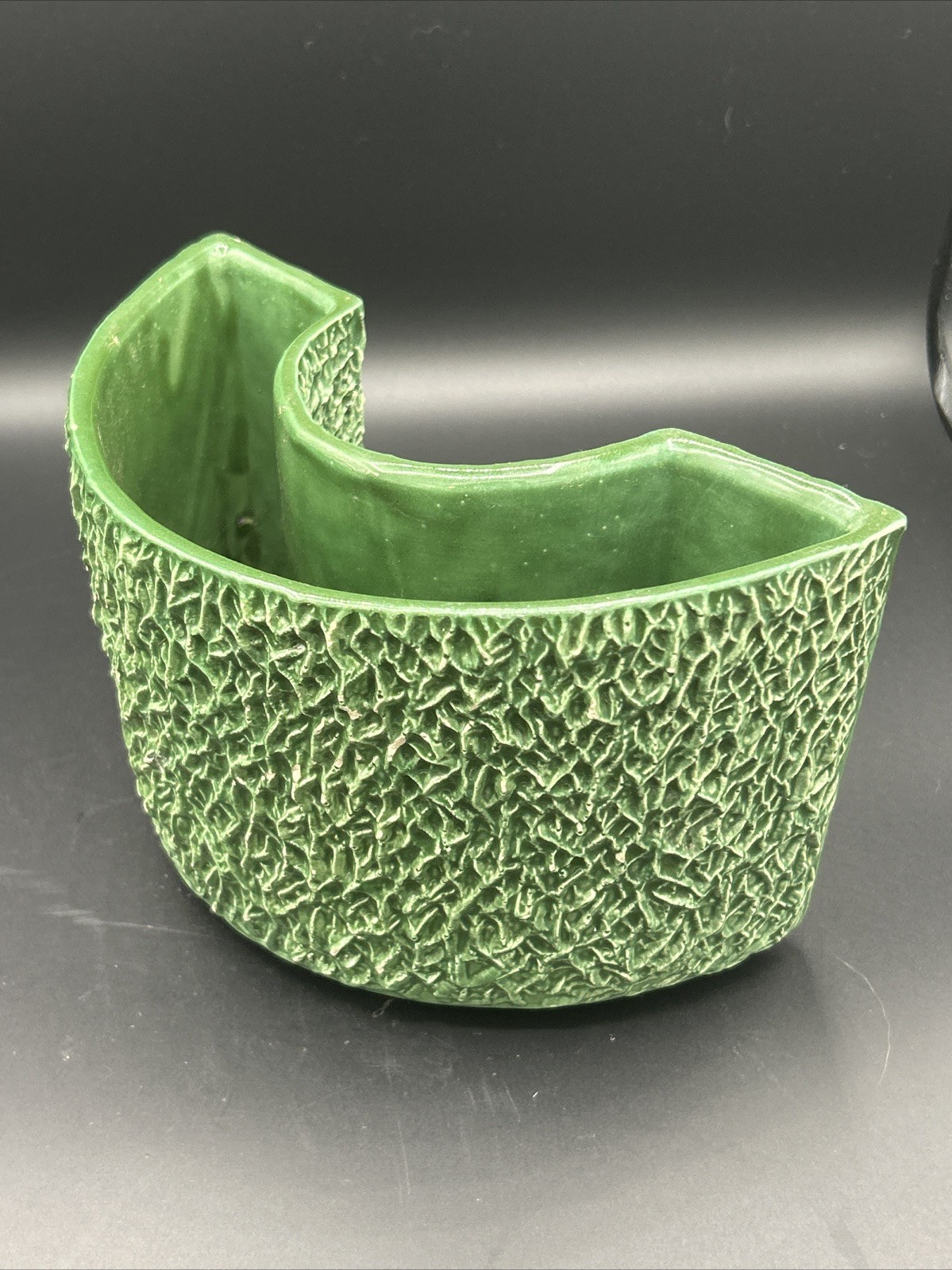Beacon Pottery 5.25” Tall Planter. Vintage Ceramic. Dark green with small chips