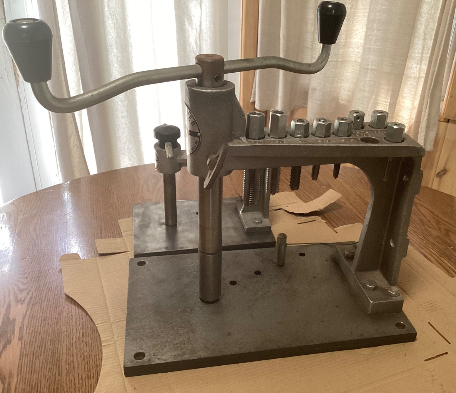 CEDARBERG Ind. Inc. Mpls, MN USA Hand E-Z Tapper + Mini Tapper with Most Taps