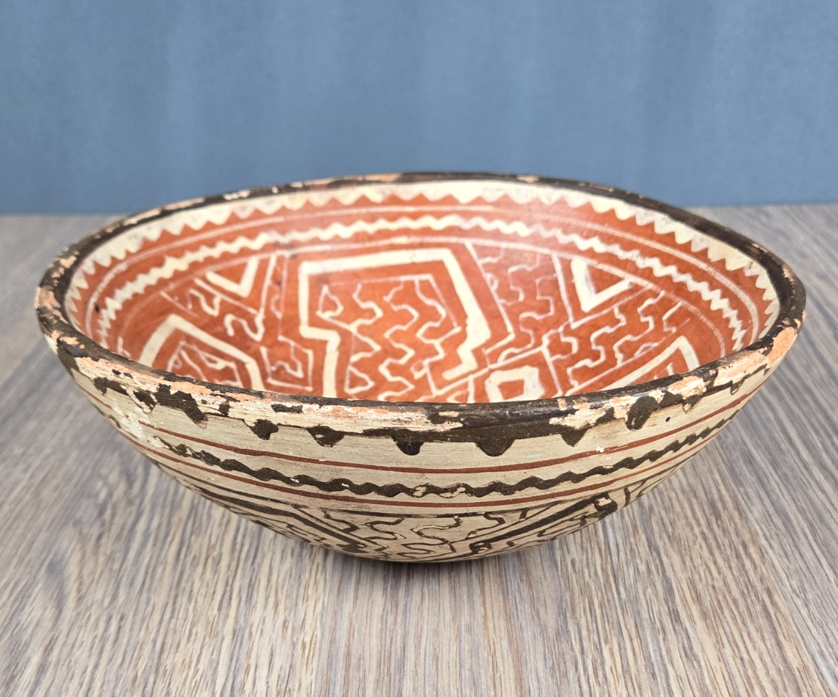 Polychrome Shipibo Conibo pottery bowl Made in Peru Amazon tribal pattern 9.25"