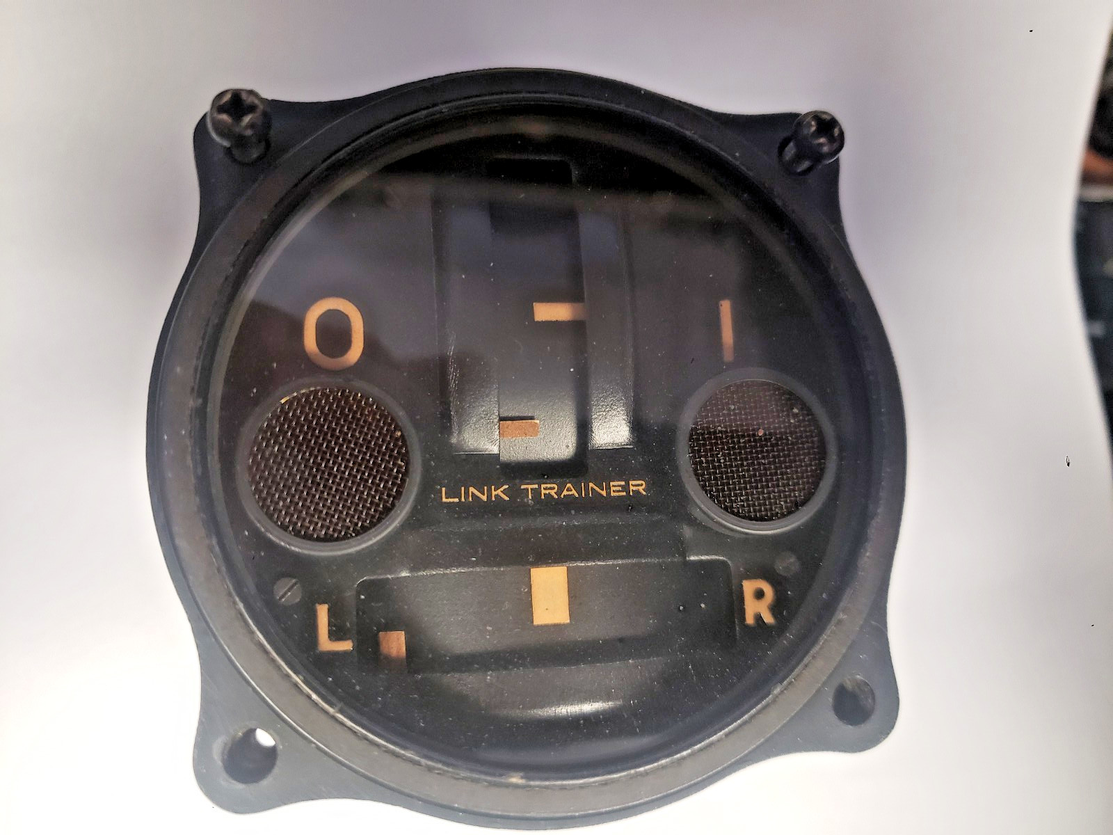 Link Aircraft Gauge - Check Source  RA-226  17,000 CPM at 1 inch from window