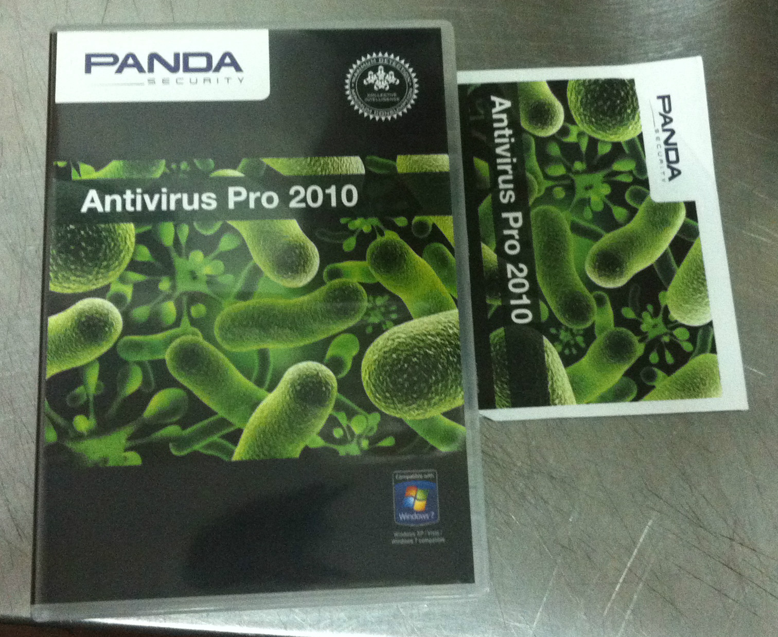 17x Panda Antivirus Pro 2010 Windows 7 / Vista / XP - NEW / FREE SHIP!