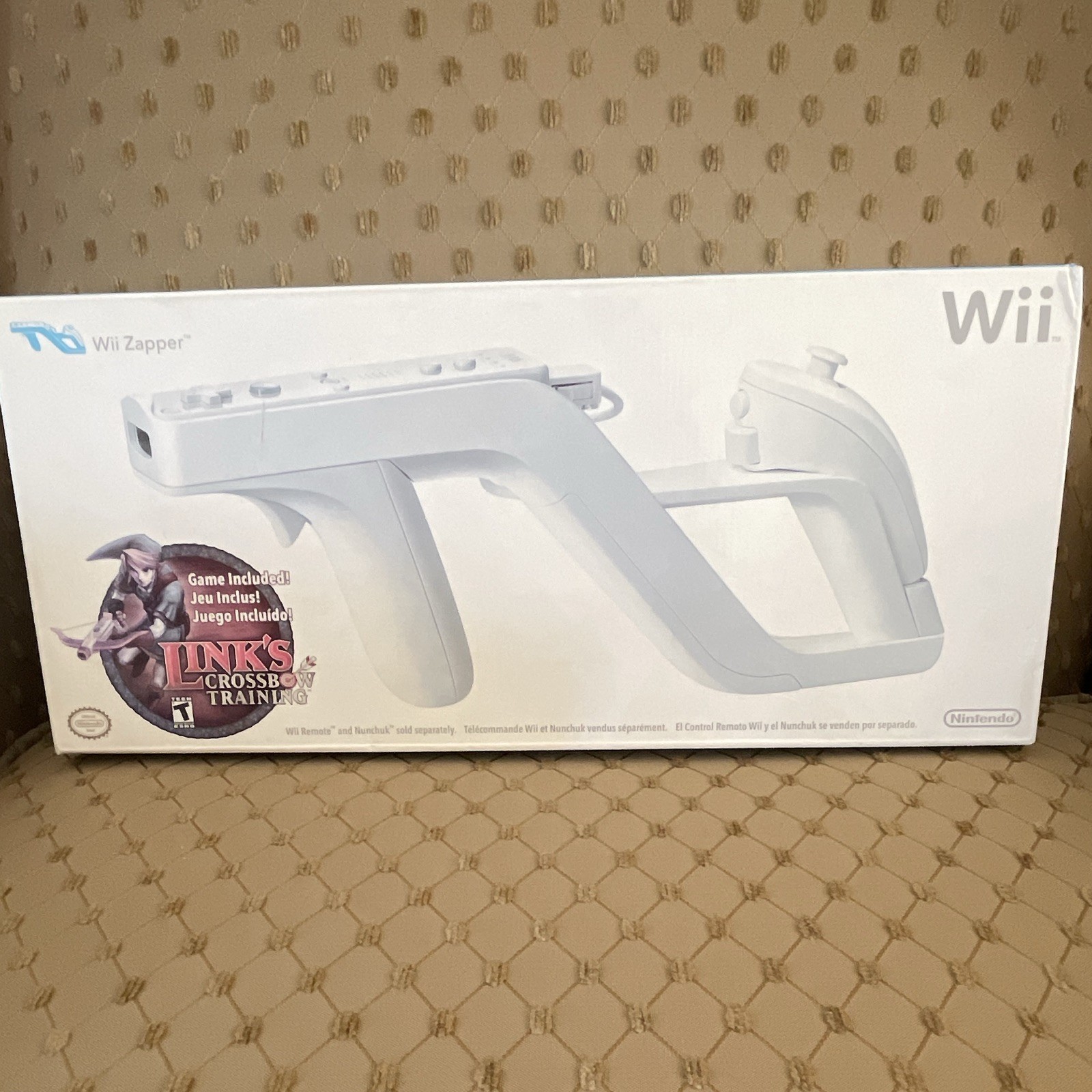 Nintendo Wii Zapper RVL-026 w/ Link’s Crossbow Training Zelda NTSC-U/C 2007