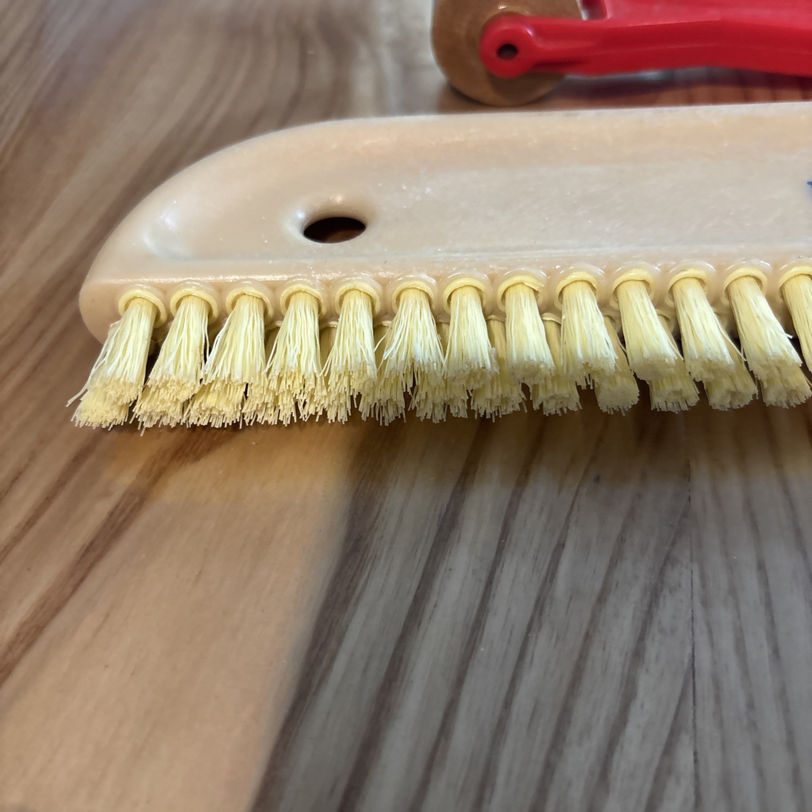 Hyde Brush 12 Inches & Hyde red handle roller USED