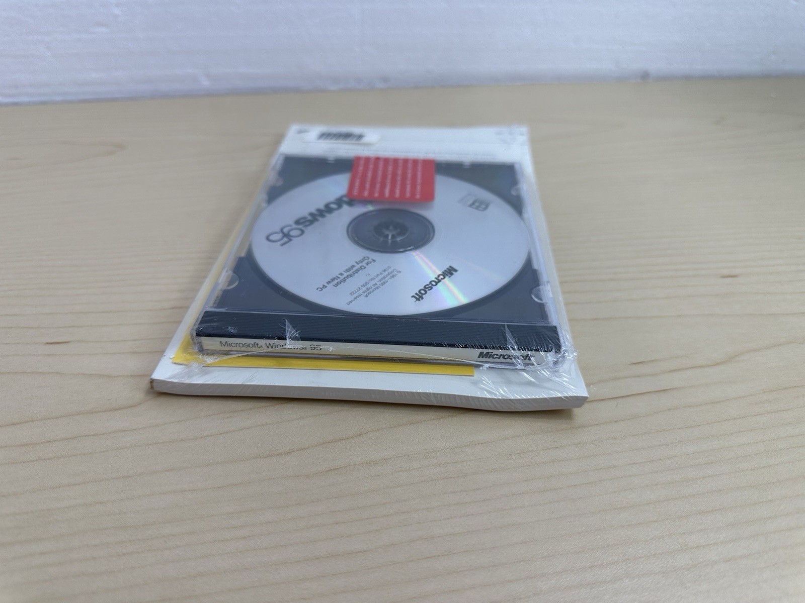 Microsoft Windows 95 Brand New, Sealed CD & Manual