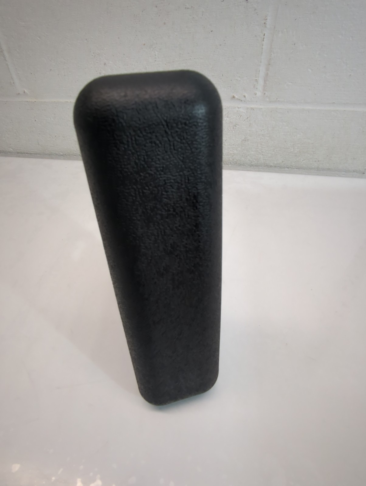 Havis C-ARM-102 Side Mount Armrest