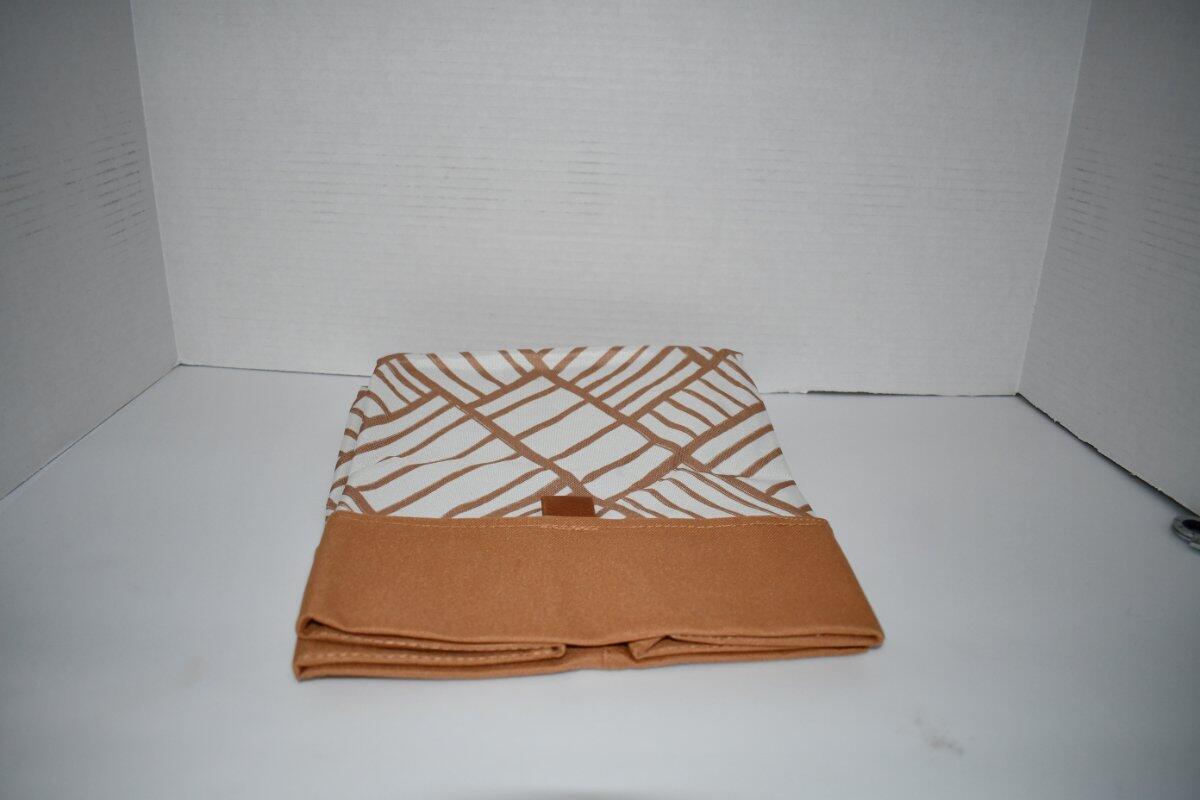 Thirty One Medium Reversible Binin Fawn Patchwork NWT